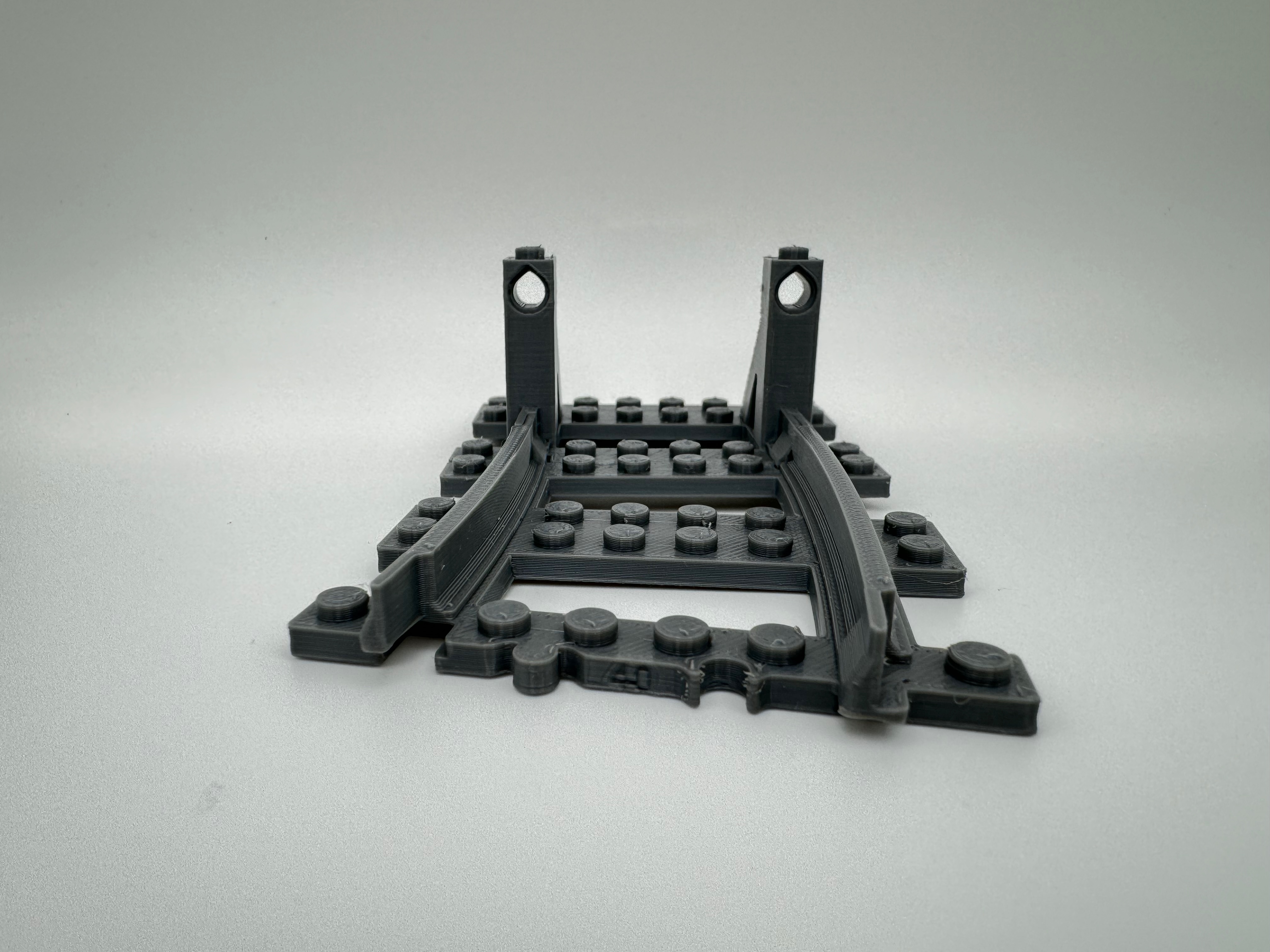 Miniatura 4 do modelo 3D Train track end stop