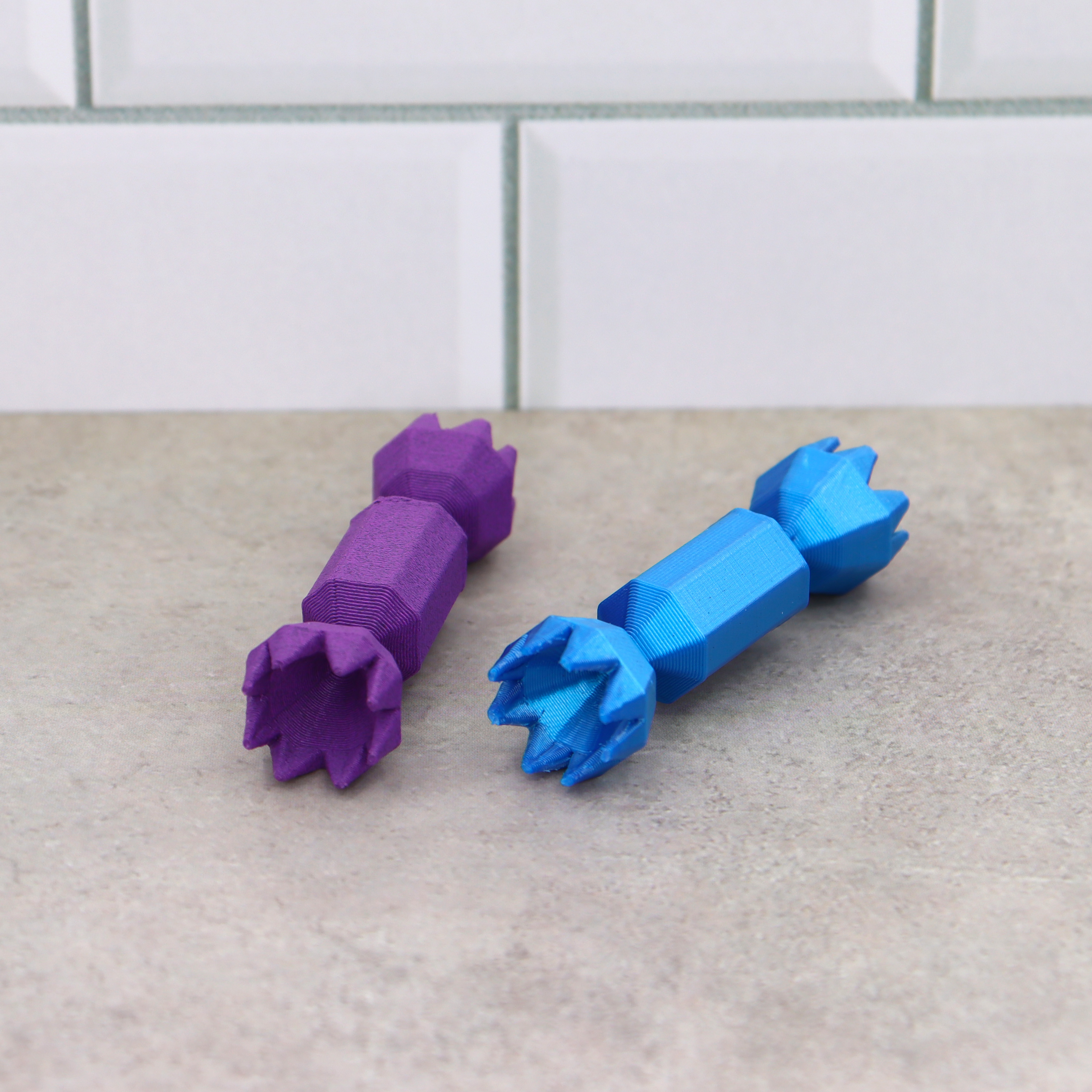 OSRS christmas cracker by Bigboomprints | Download free STL model 