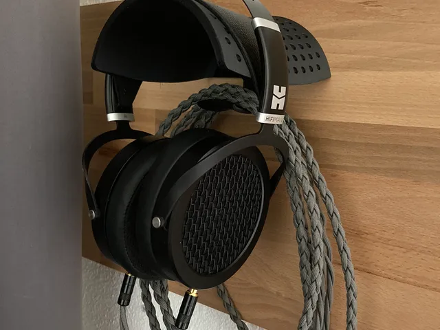 Sturdy Wall Mount Headphone Holder (Remix)