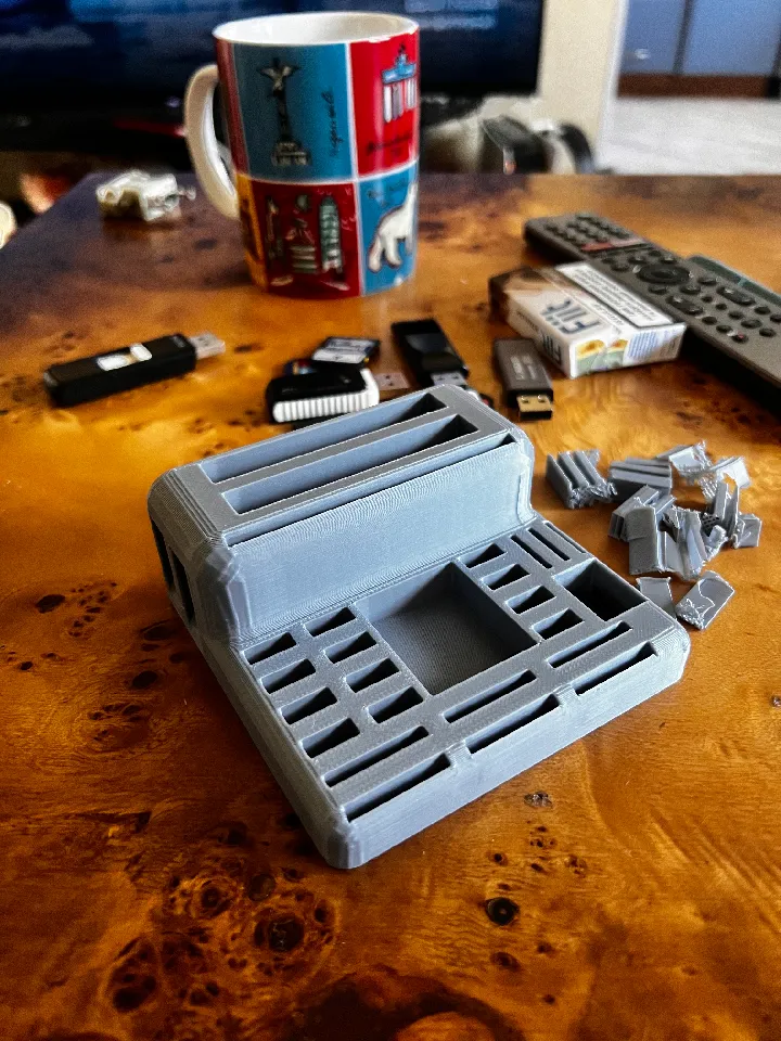 Data Storage by marrakesh.n | Download free STL model | Printables.com