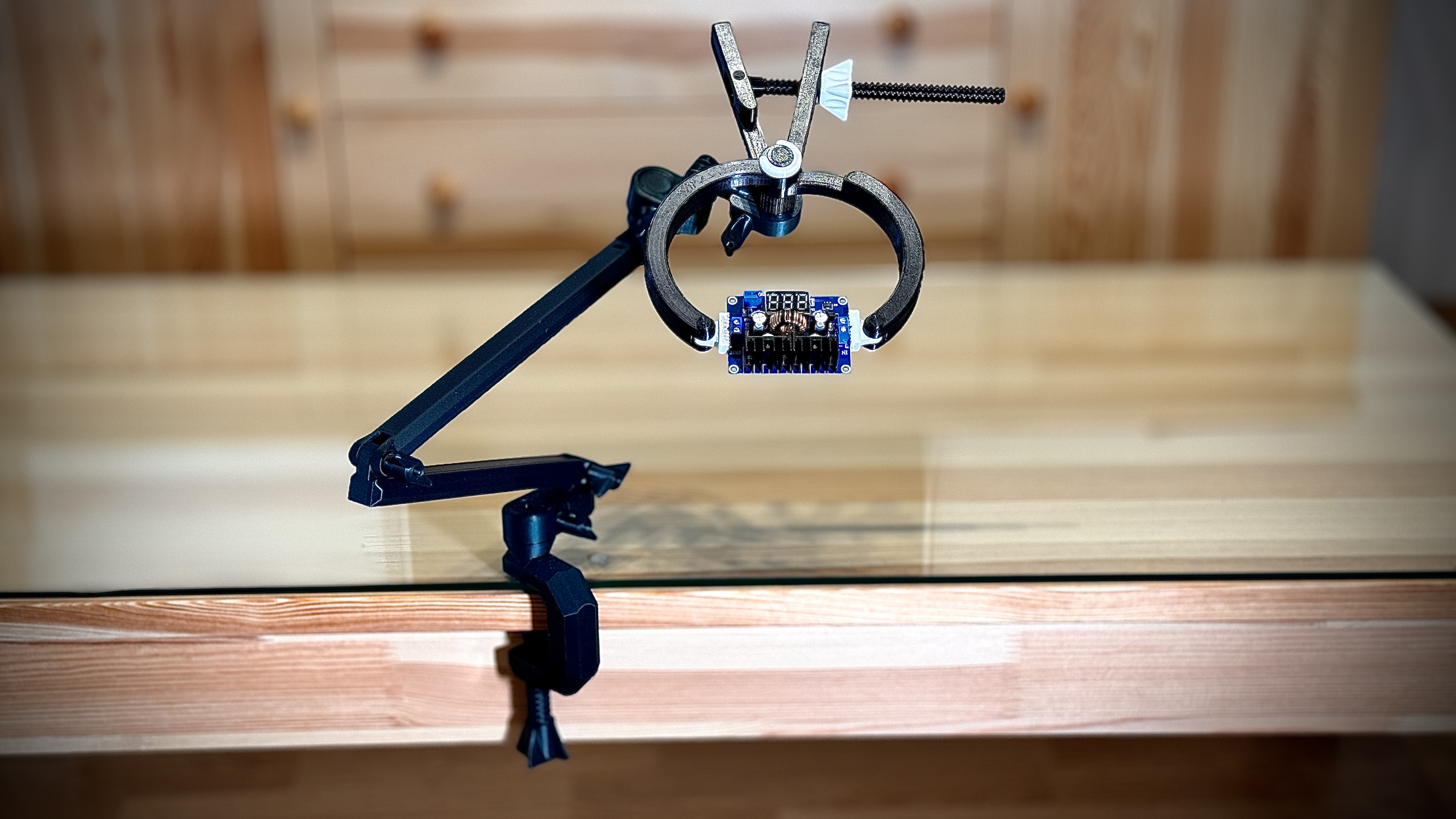 Miniatura 2 do modelo 3D Third hand (PCB holder)