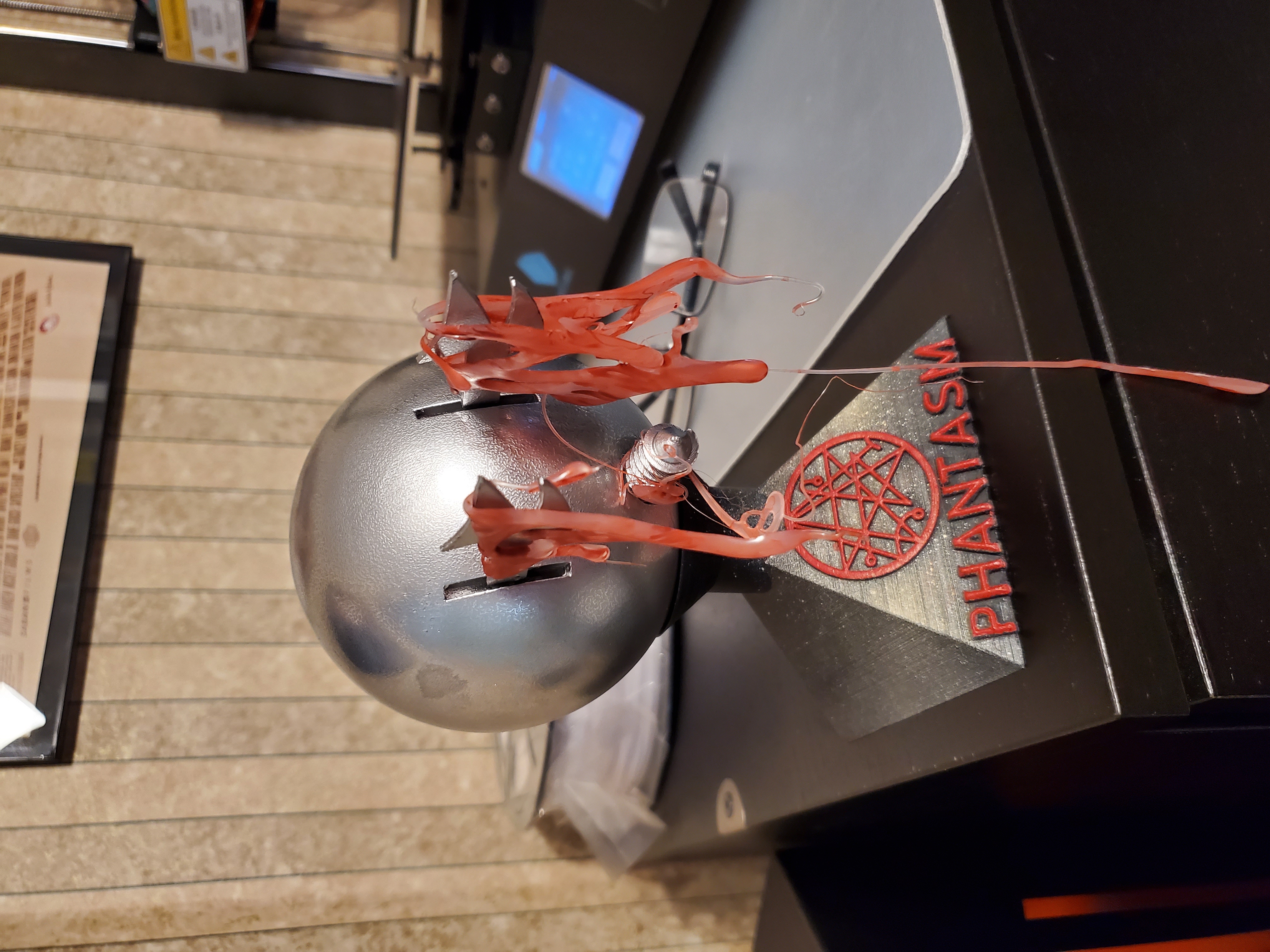 Miniatura 2 do modelo 3D Phantasm Sphere Stand