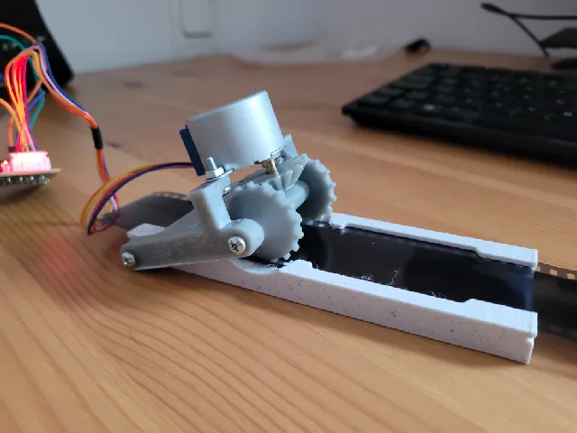 Automated 35mm Filmscanner Concept