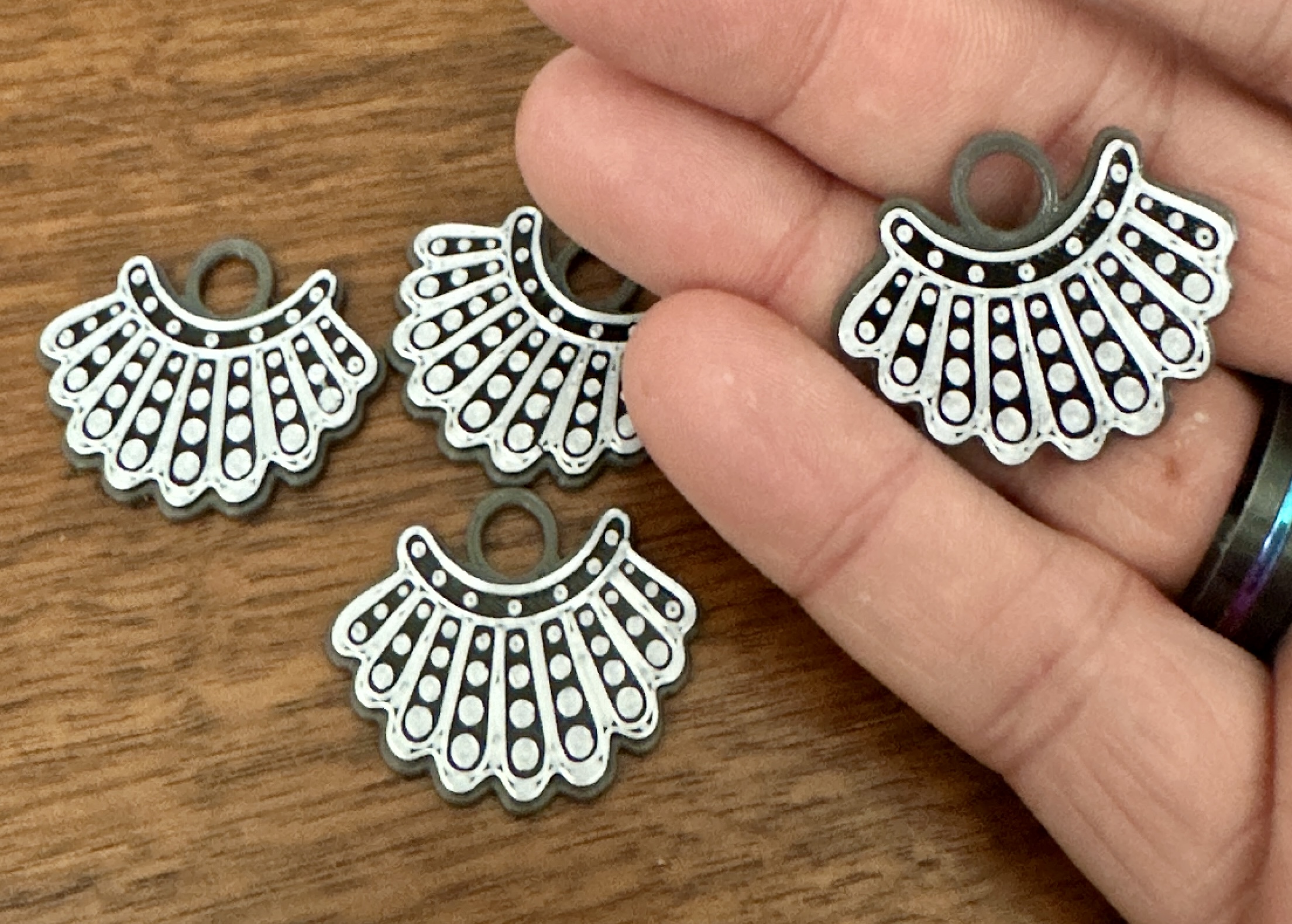 Dissent RBG Collar Earring by Psi- | Download free STL model ...