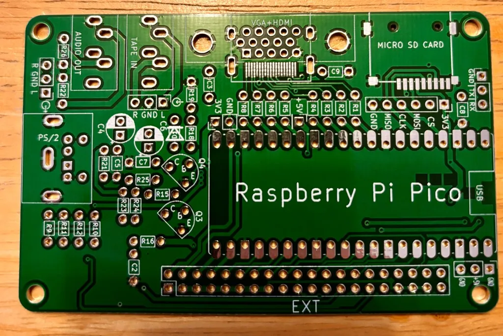 PICOZX motherboard for ZX Spectrum original case from