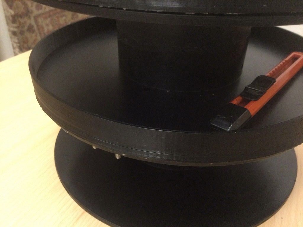 Miniatura 2 do modelo 3D Minimalistic Spool Shelf (Customizable)