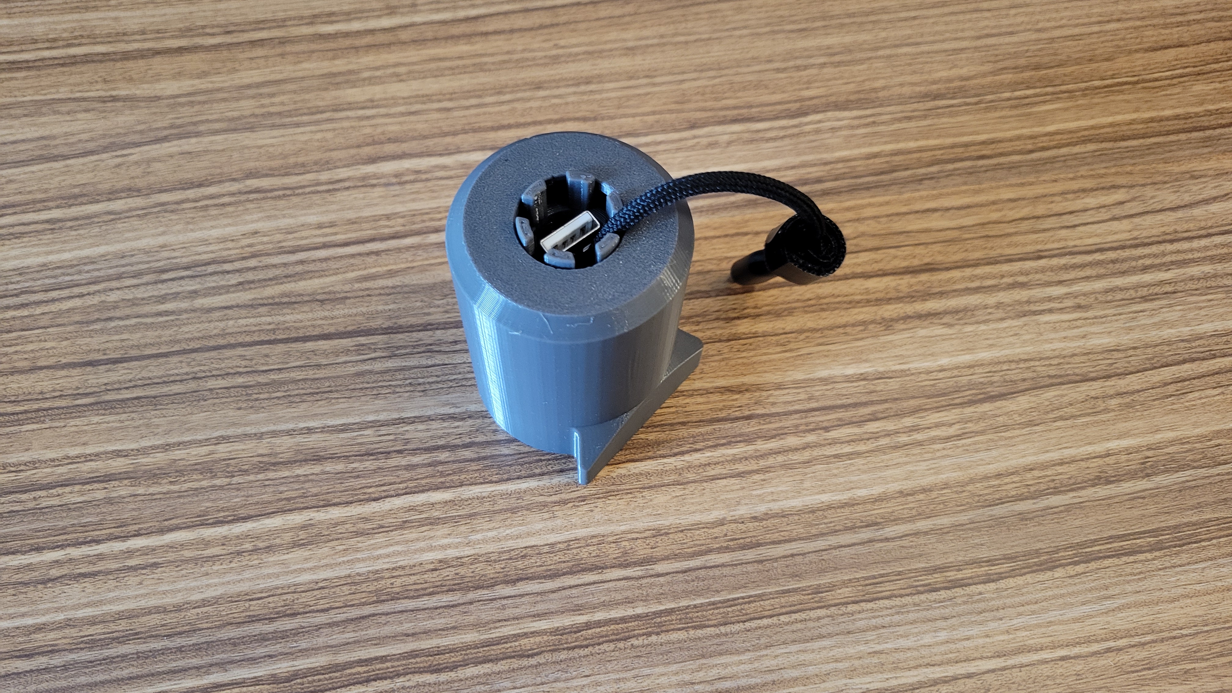 Miniatura 3 do modelo 3D 6' USB Cable Wrap & Cover