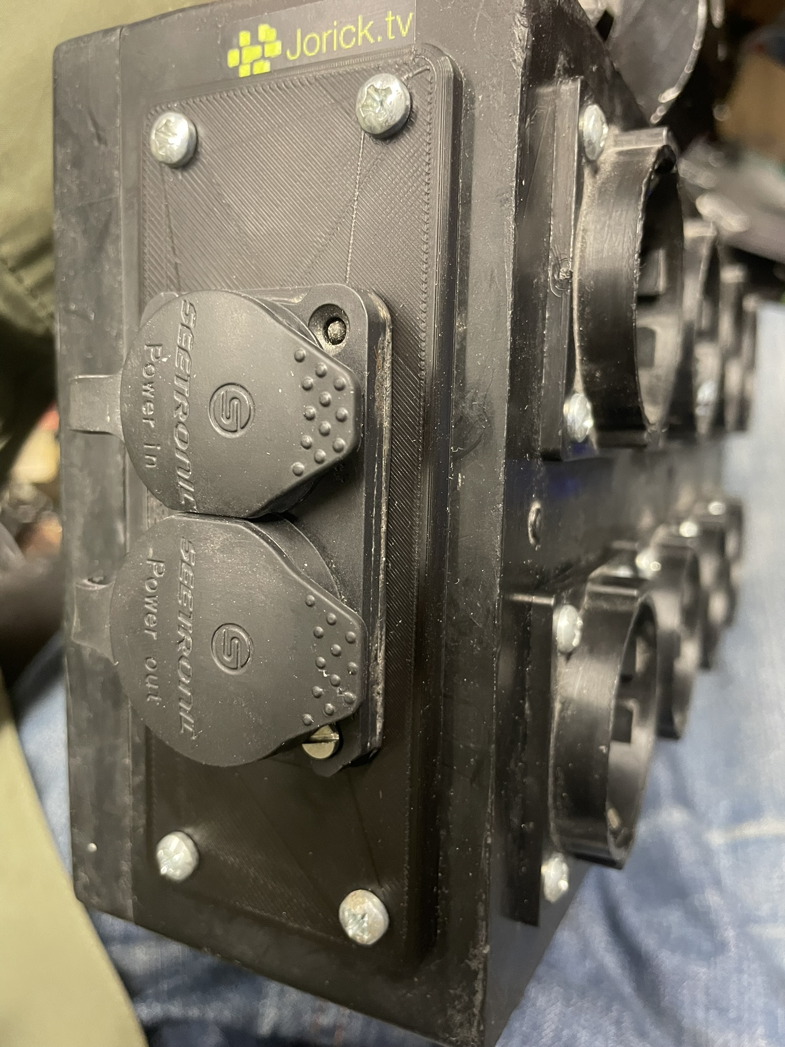 Harting HAN16 to powercon true1 adapter plate