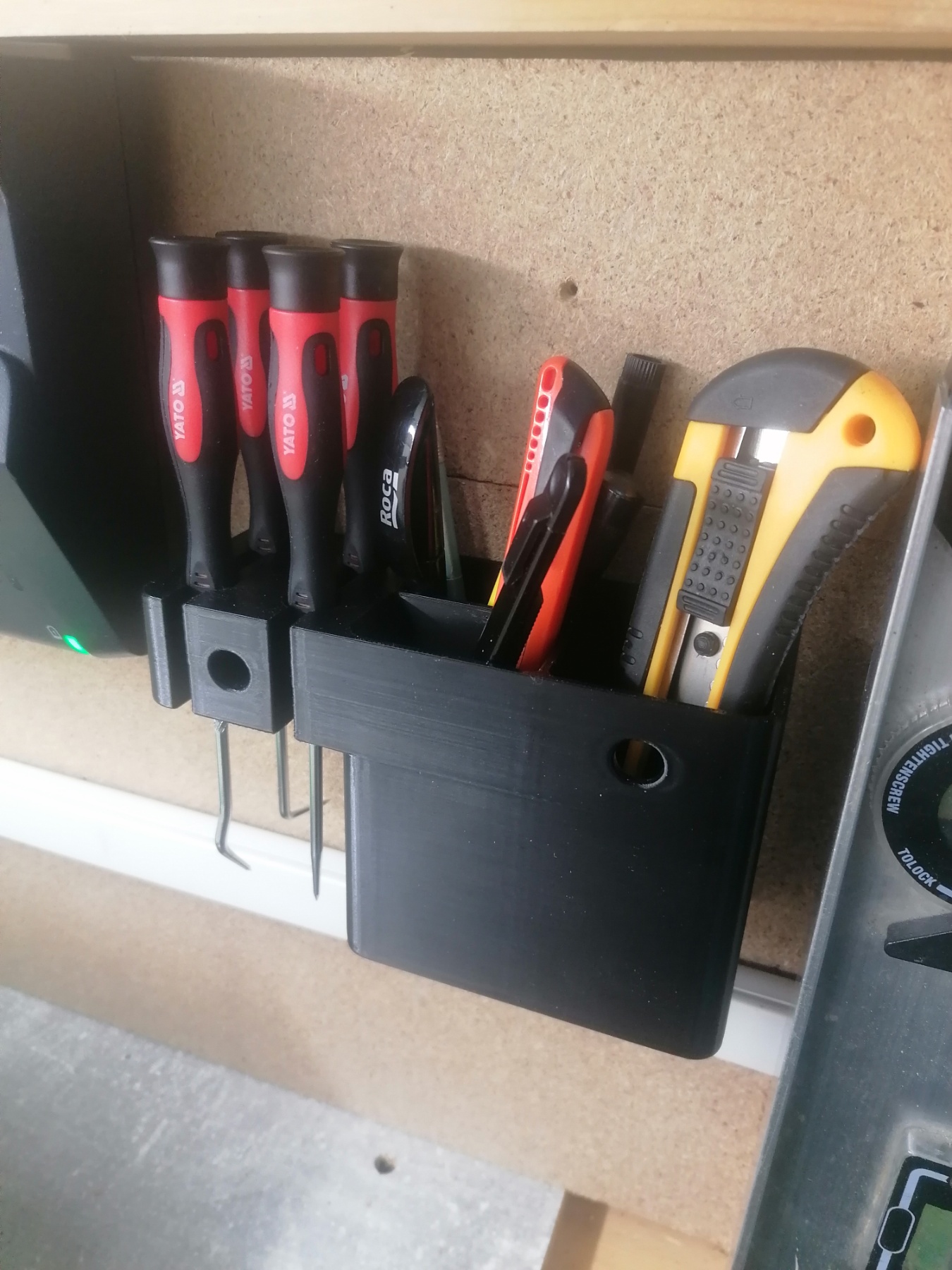 YATO Hooks holder + organizer
