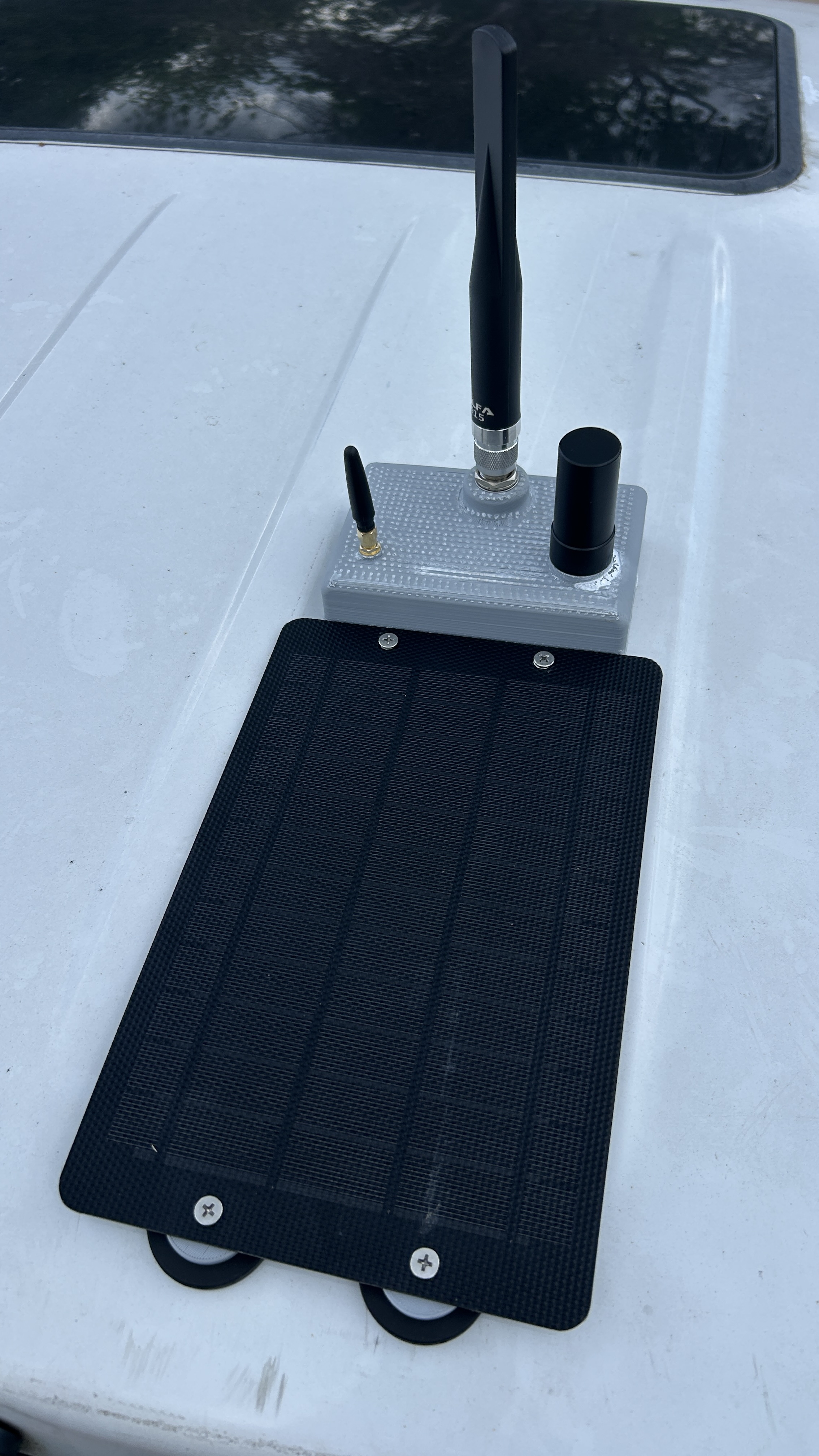 Mesh Car Node w/ XL Battery and External Antennas 3D model