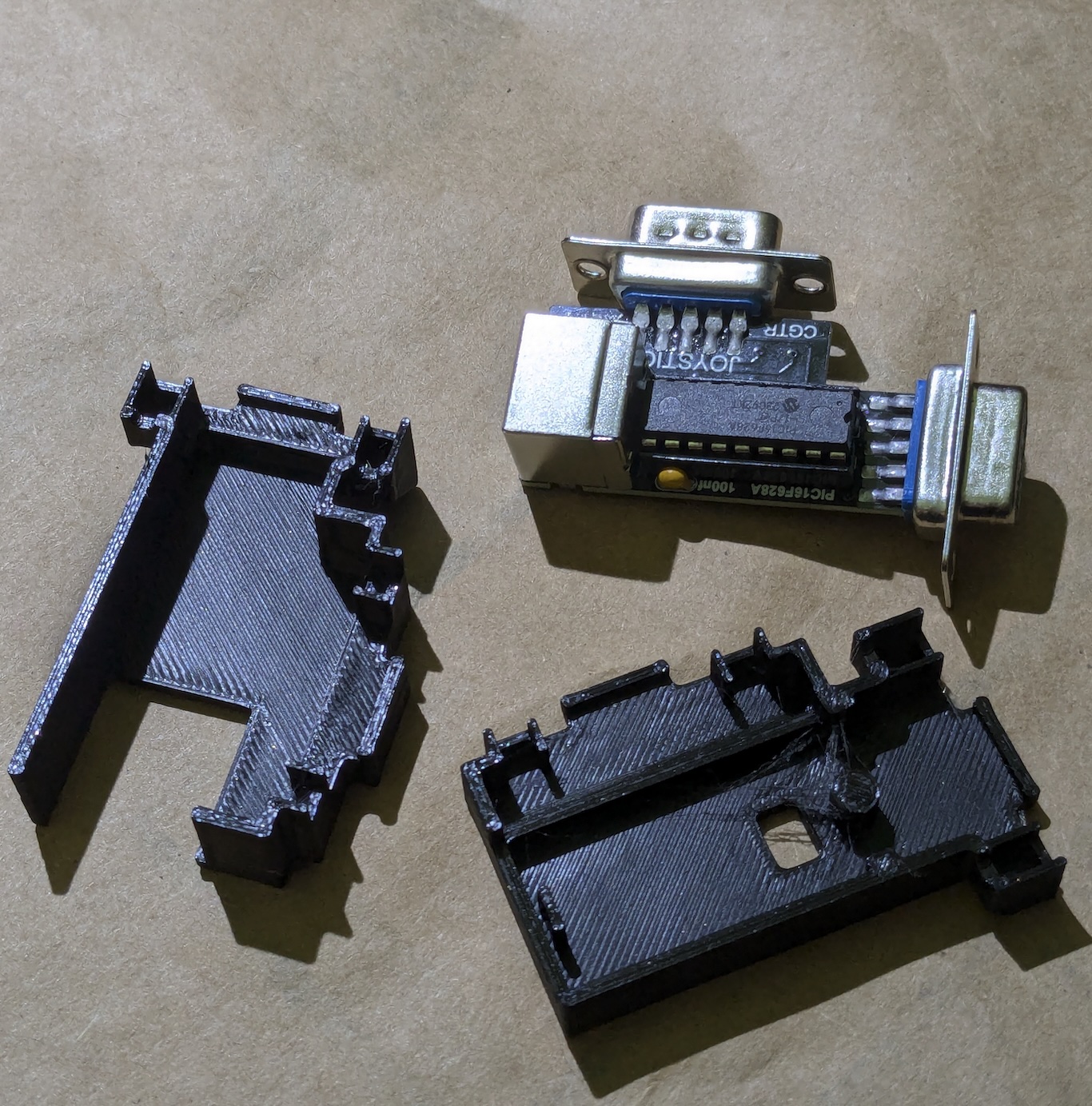 Amiga PS2 Mouse adapter case — miniatura 3