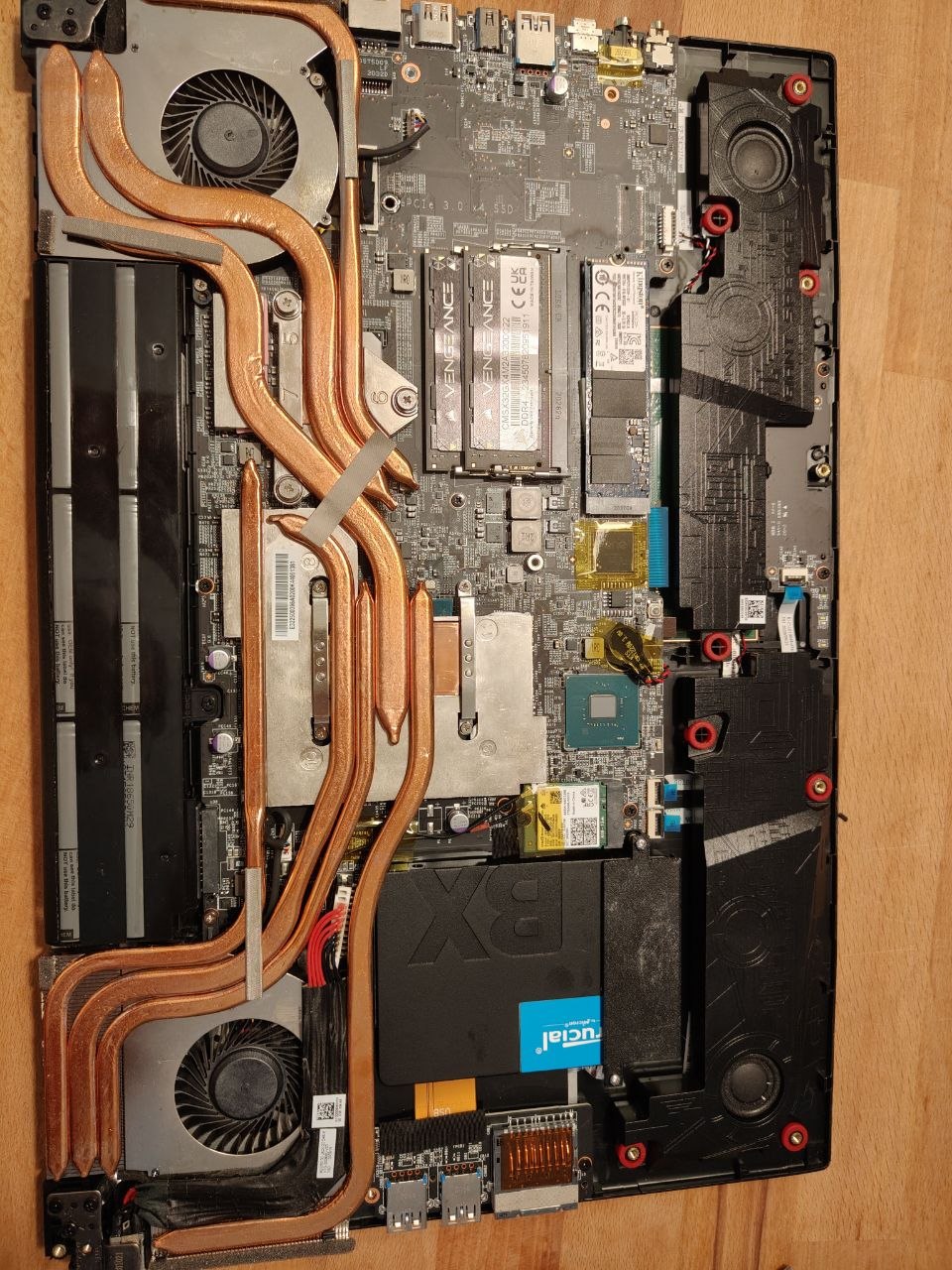 MSI Leopard HDD Bracket — miniatura 4