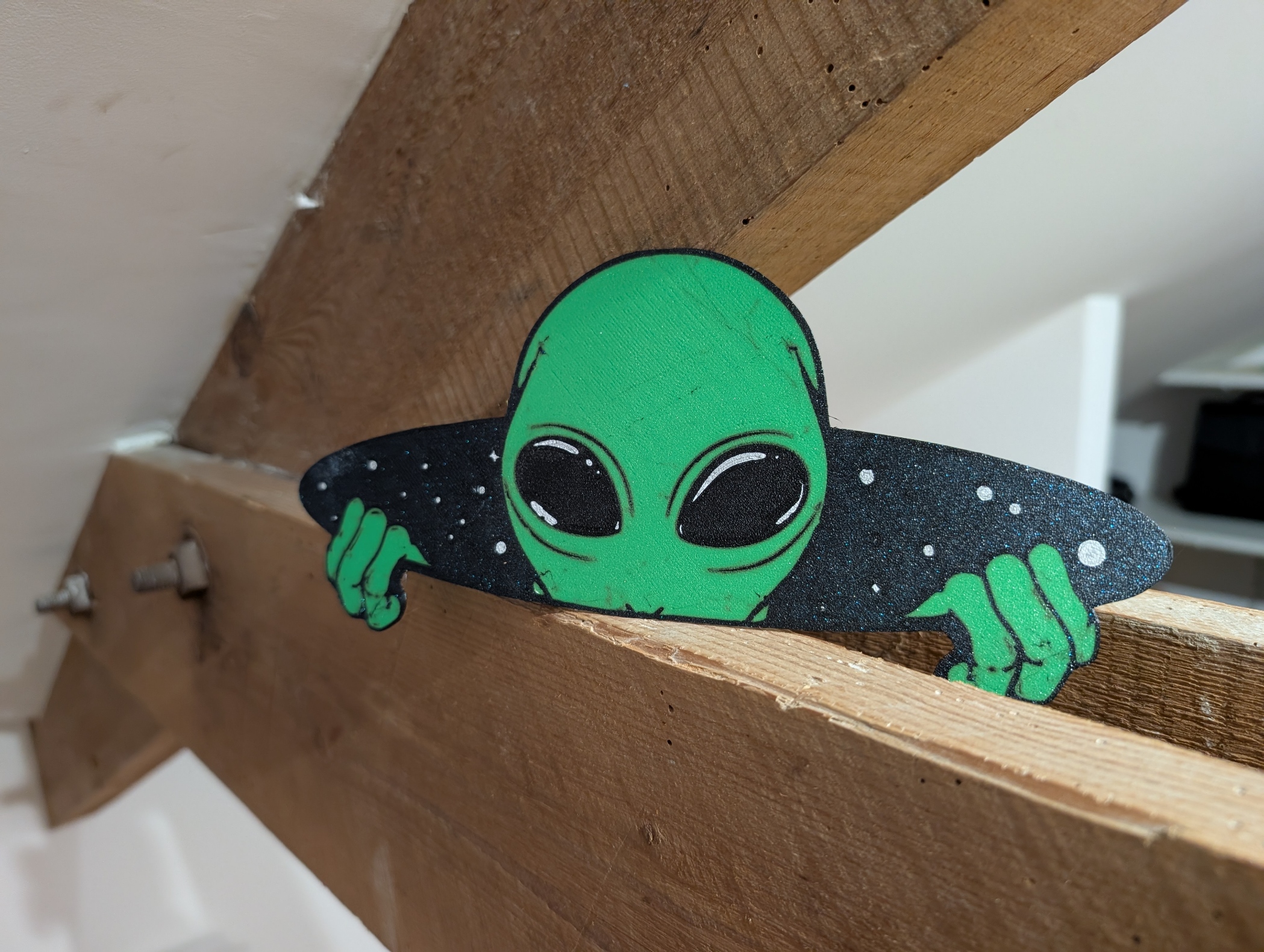 Miniatura 3 do modelo 3D Alien peaking 2D art