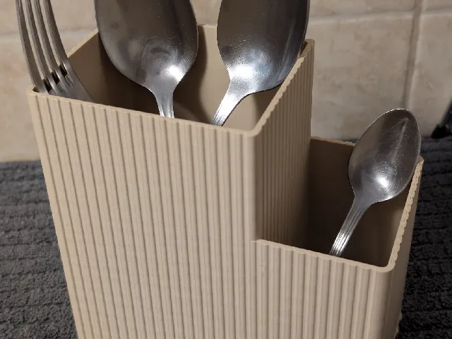 Utensils Holder