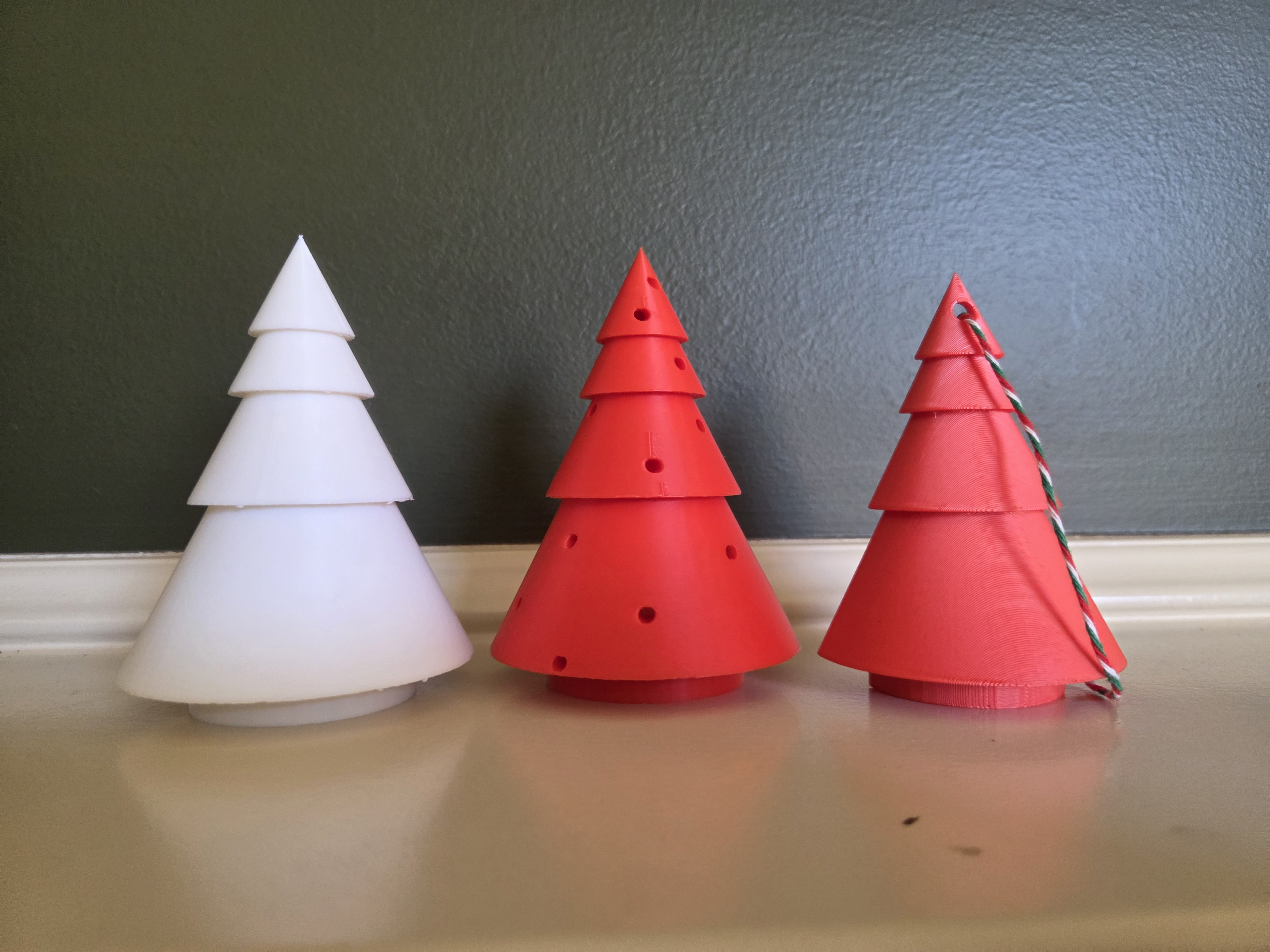 Modern Christmas Tree Ornament, Light and Decoration
