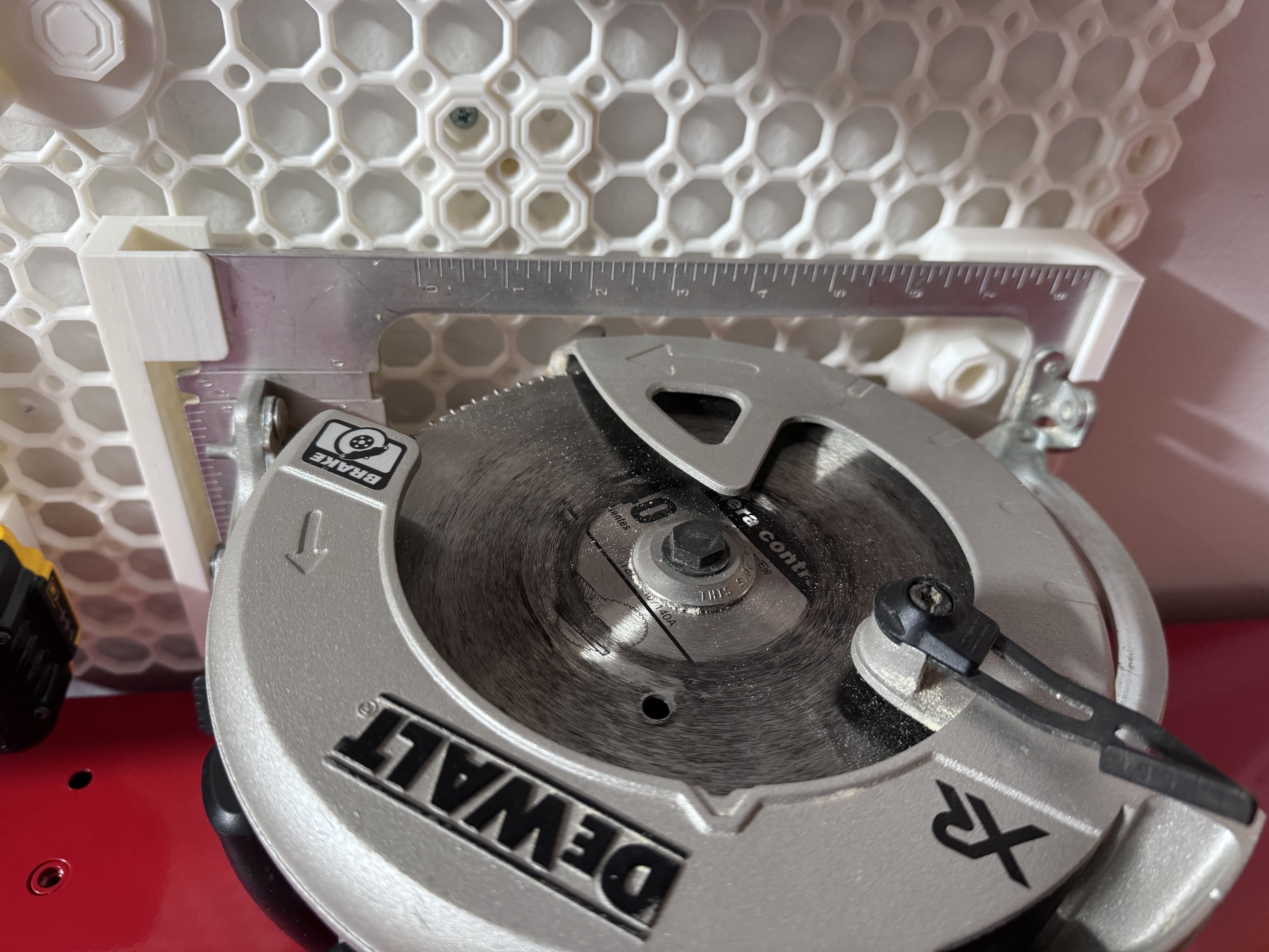 Circular Saw Holder for Multiboard