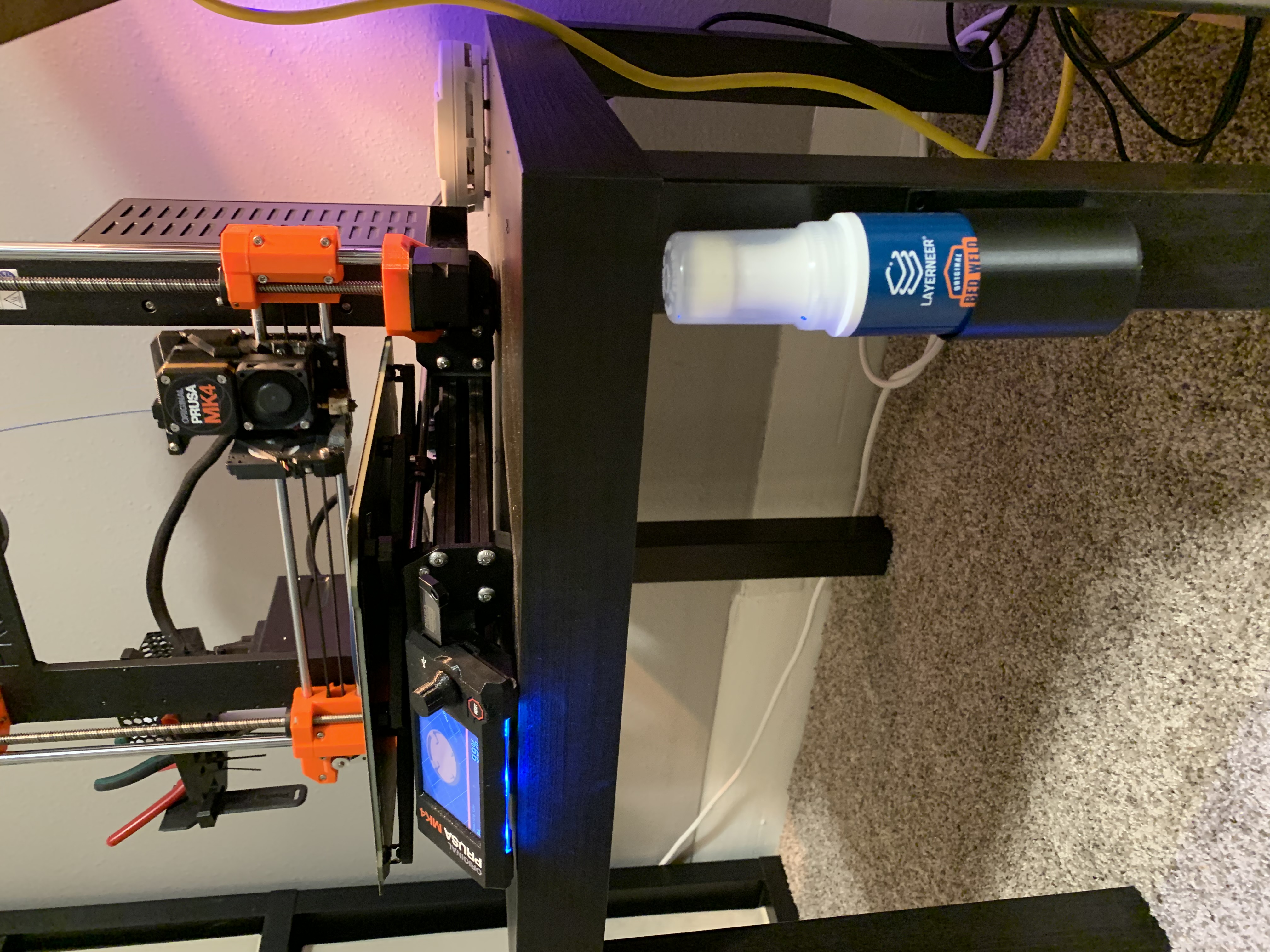 Adhesive holder for Laak leg