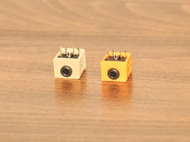 Adafruit Breadboard Friendly 3.5mm Stereo Headphone Jack Enclosure