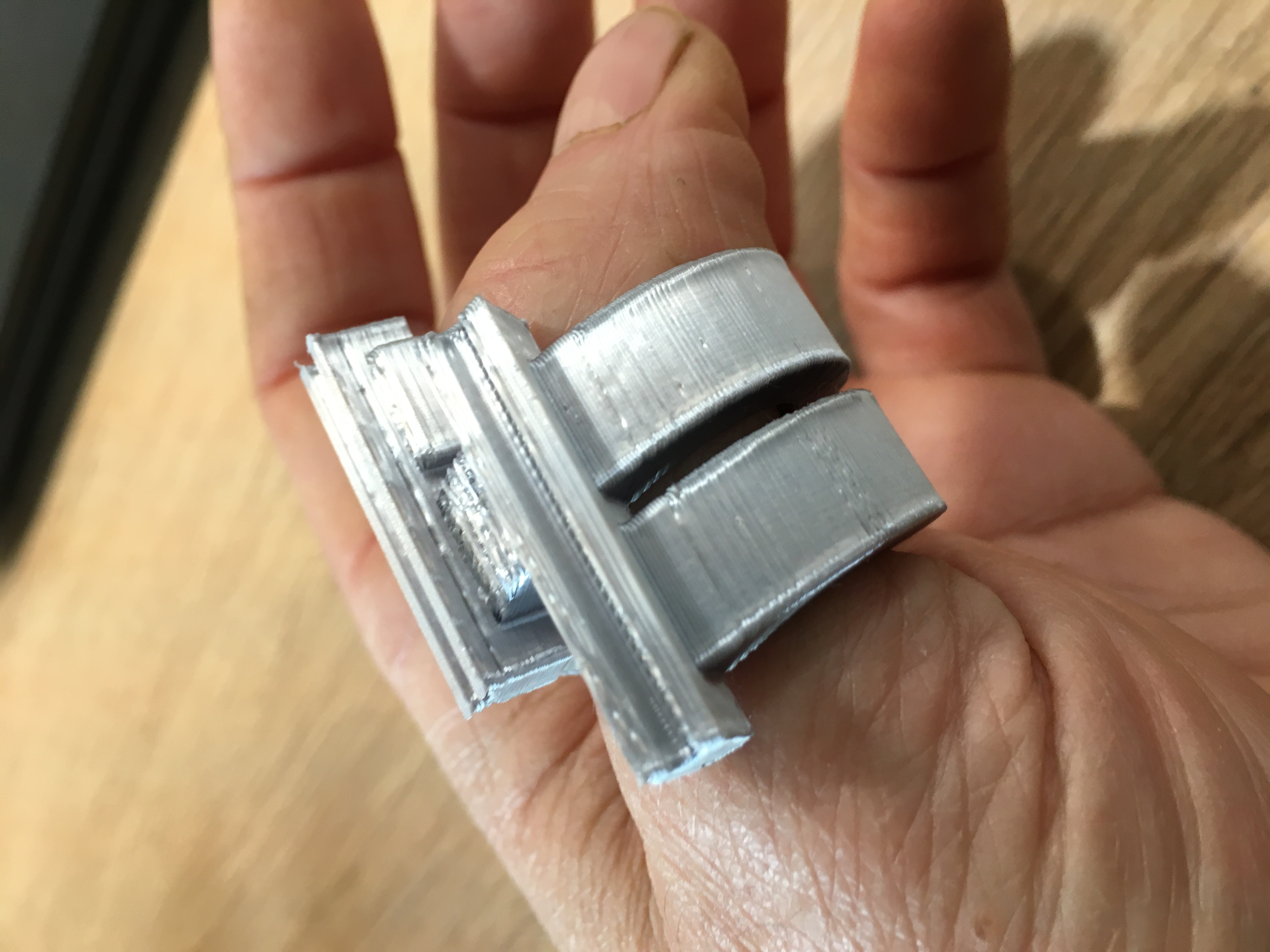 grosse bague pour le pouce