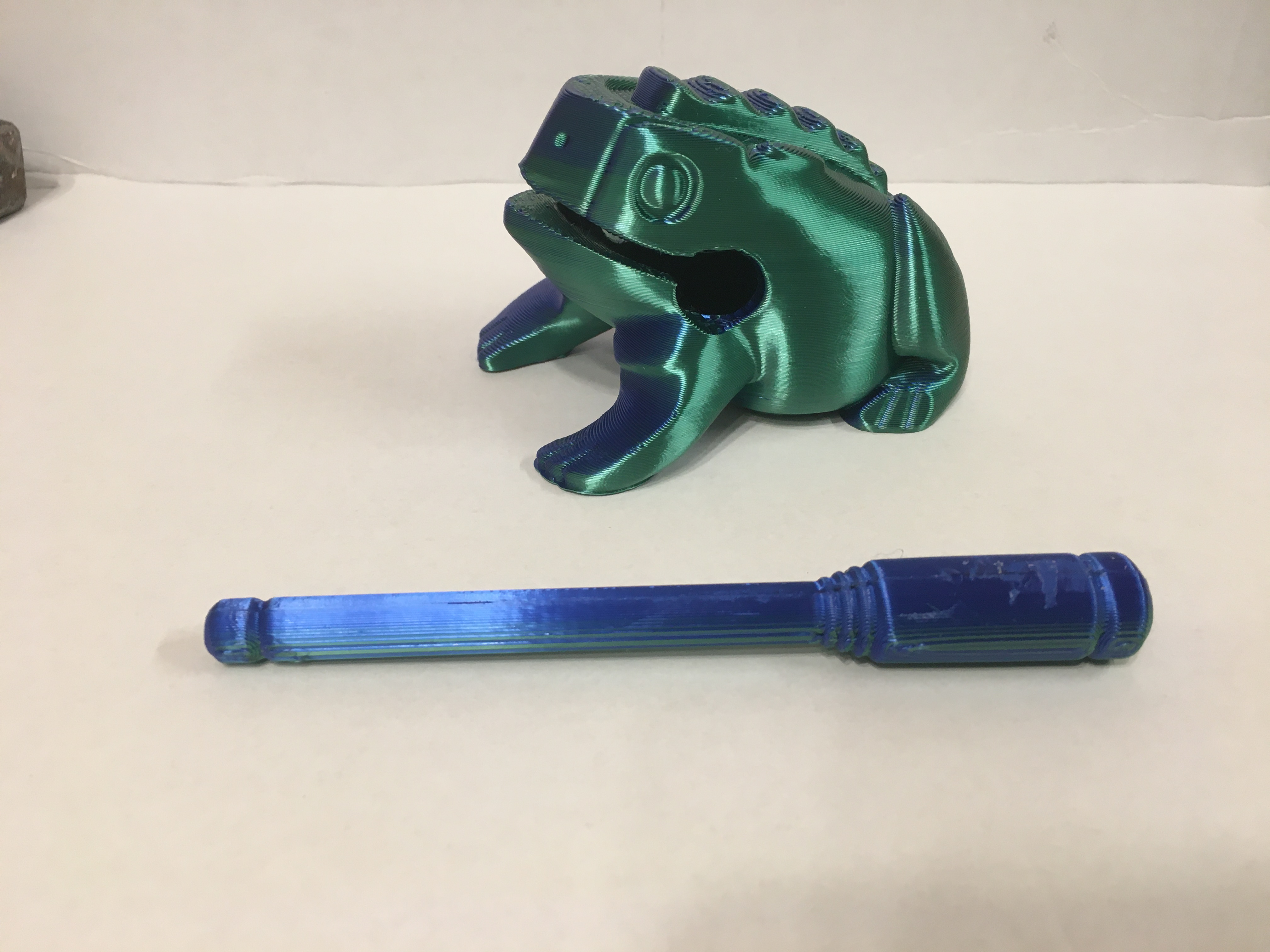 Guiro - the whole Percussion frog with support only in the mouth by ...
