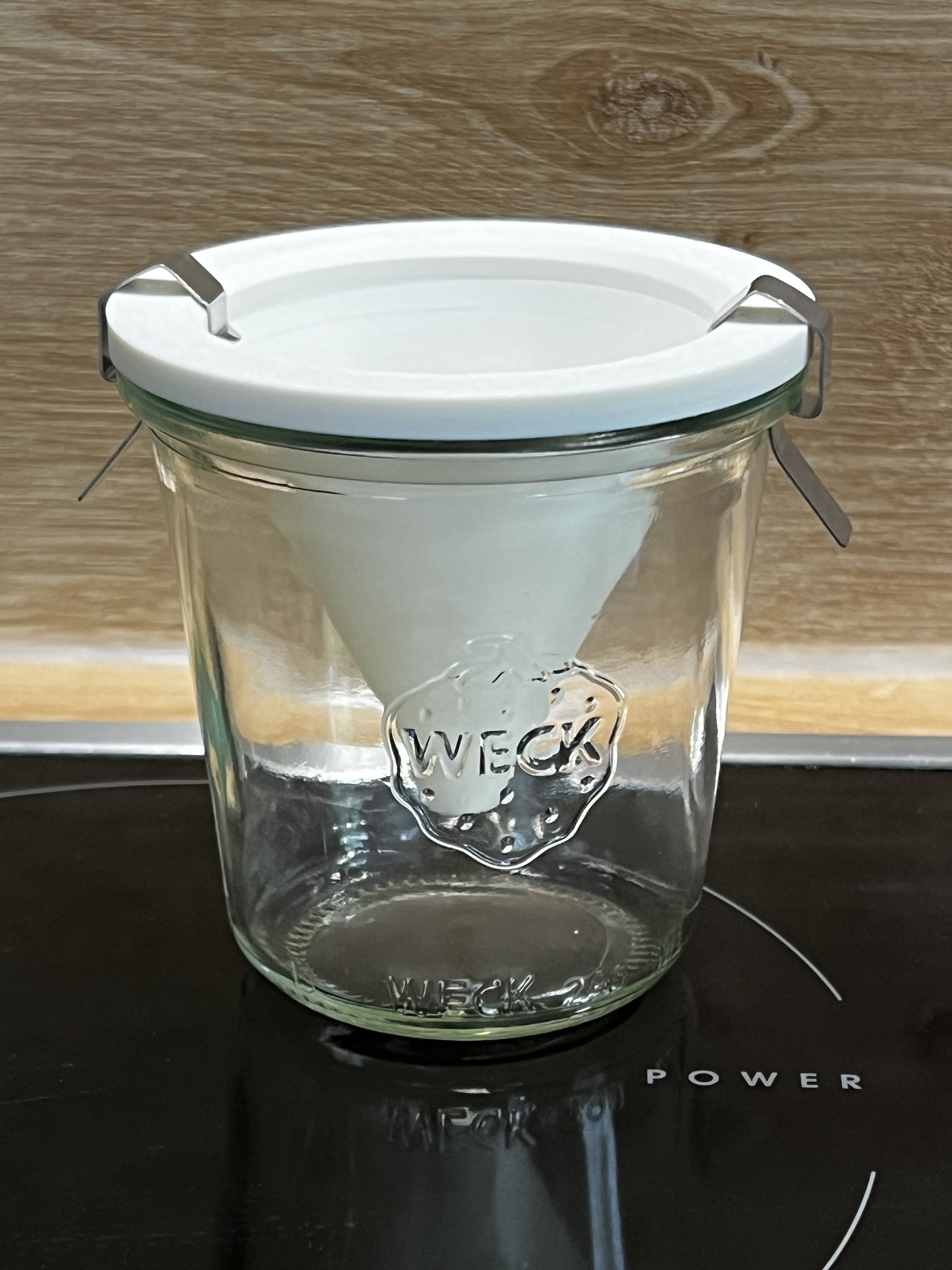 Fruchtfliegenfalle für 80er Weck Glas (fruit fly trap for Weck preserving jar)