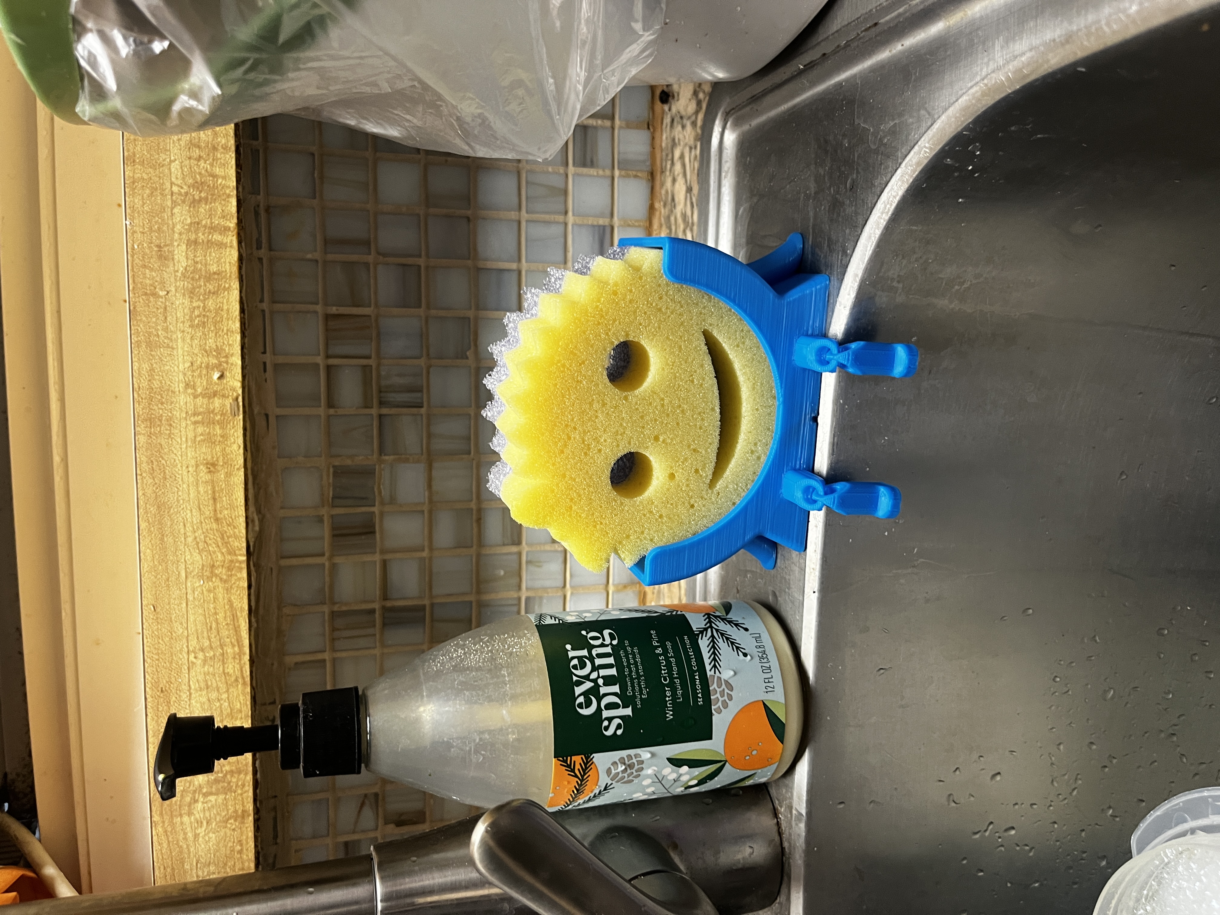 Scrub Daddy Stand