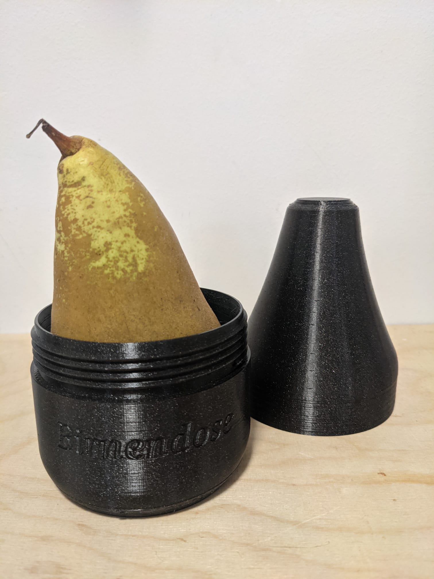 Pear Lunchbox