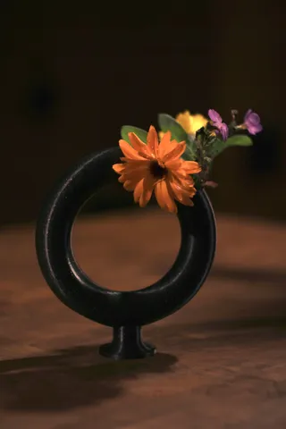 Circular vase