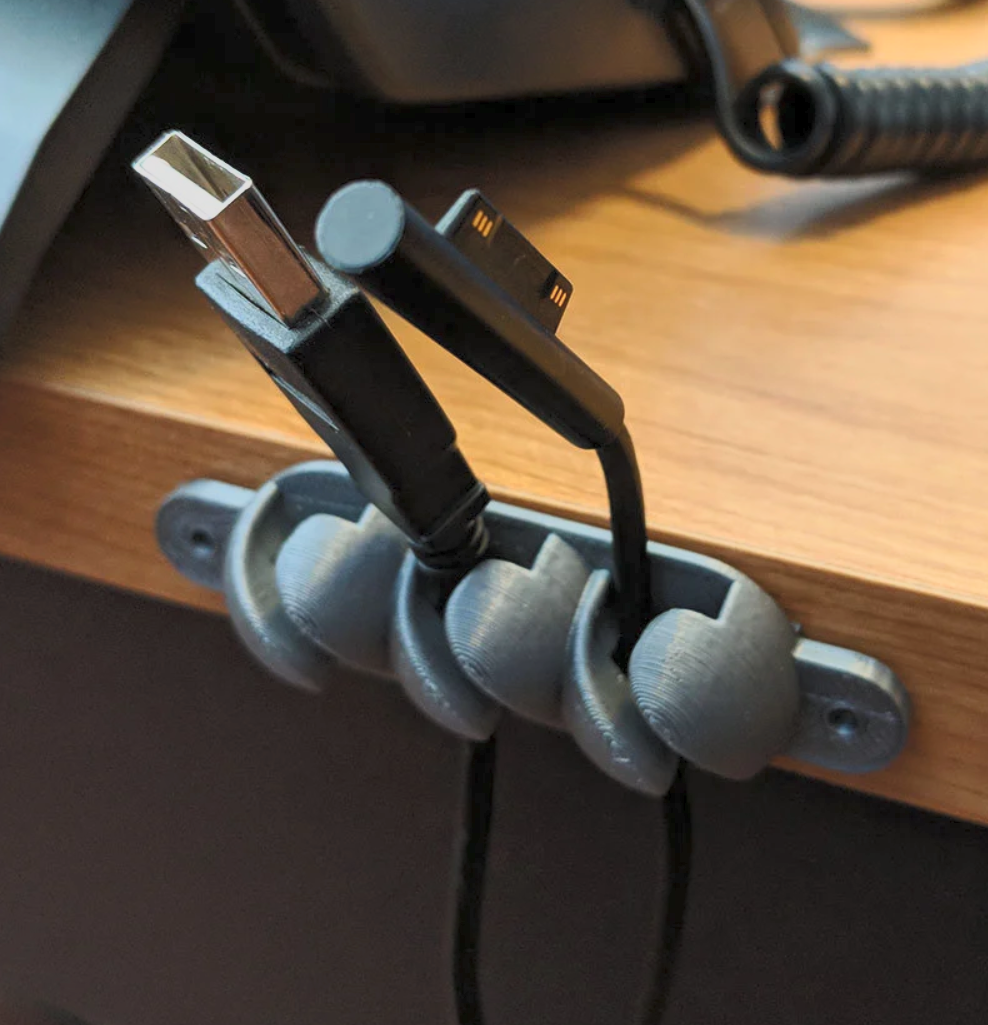 3 wire cable holder