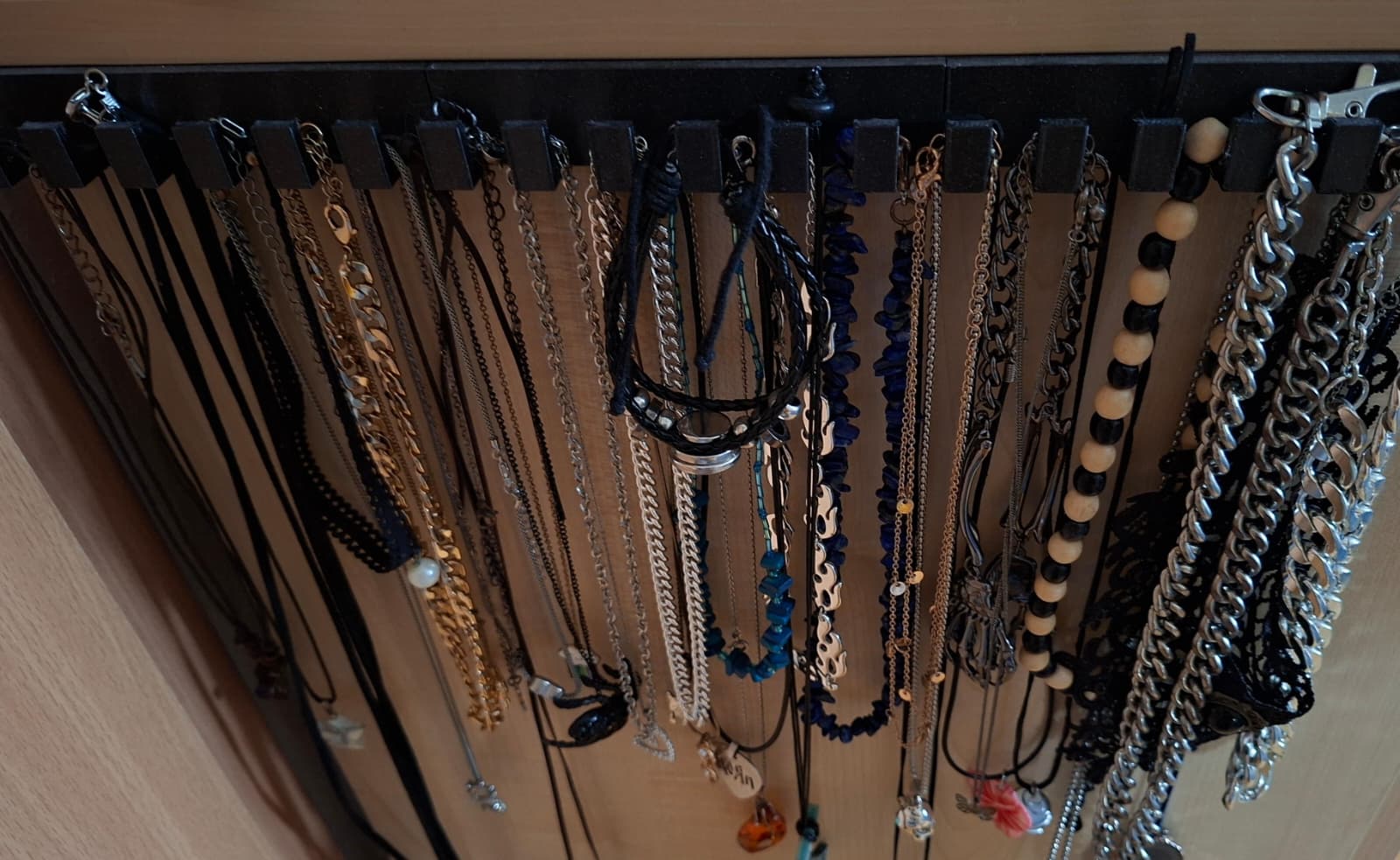 Jewelry holder