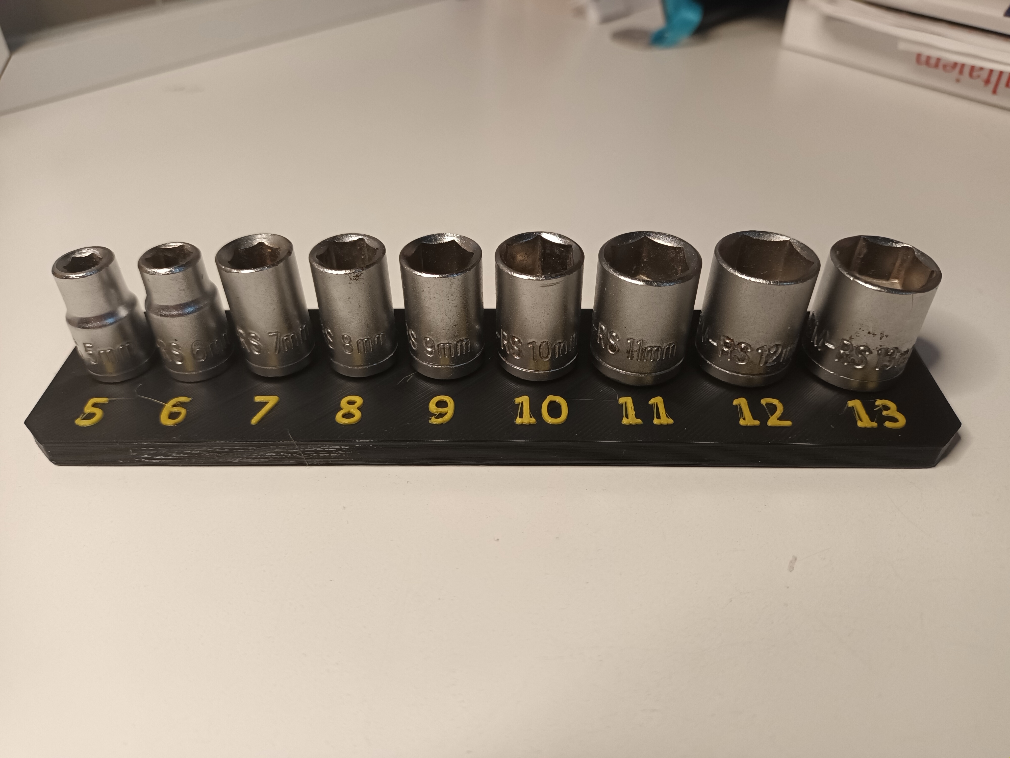 Hex metric socket holder - 2 versions