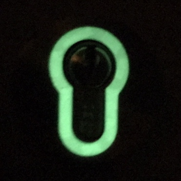 Glow in the dark doorlock finder