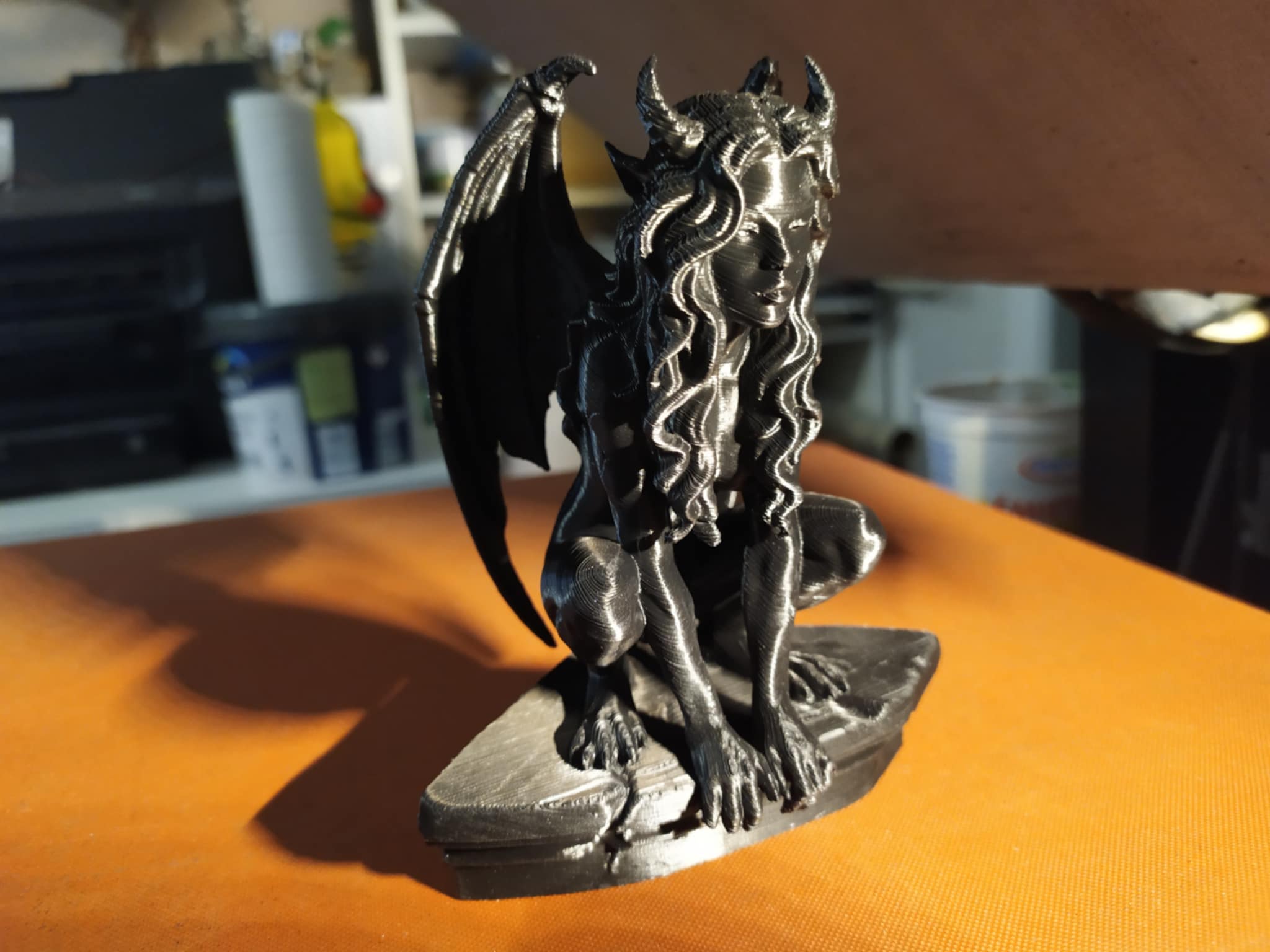 Gargoyle statue — miniatura 13