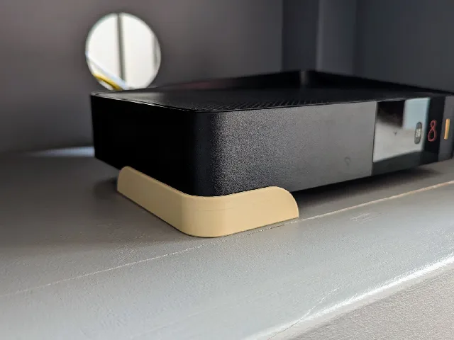 Horizontal Stand for Virgin Media Hub 3