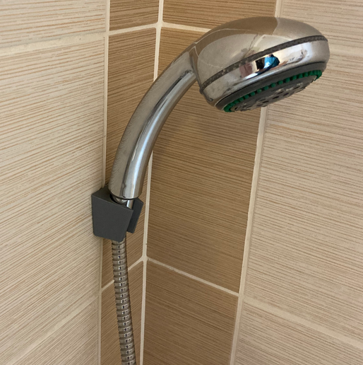 Shower holder / držák na sprchu