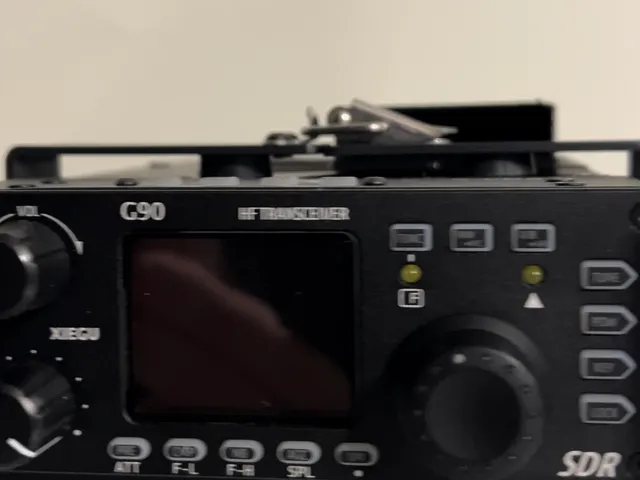 Xiegu G90 Speaker Redirector