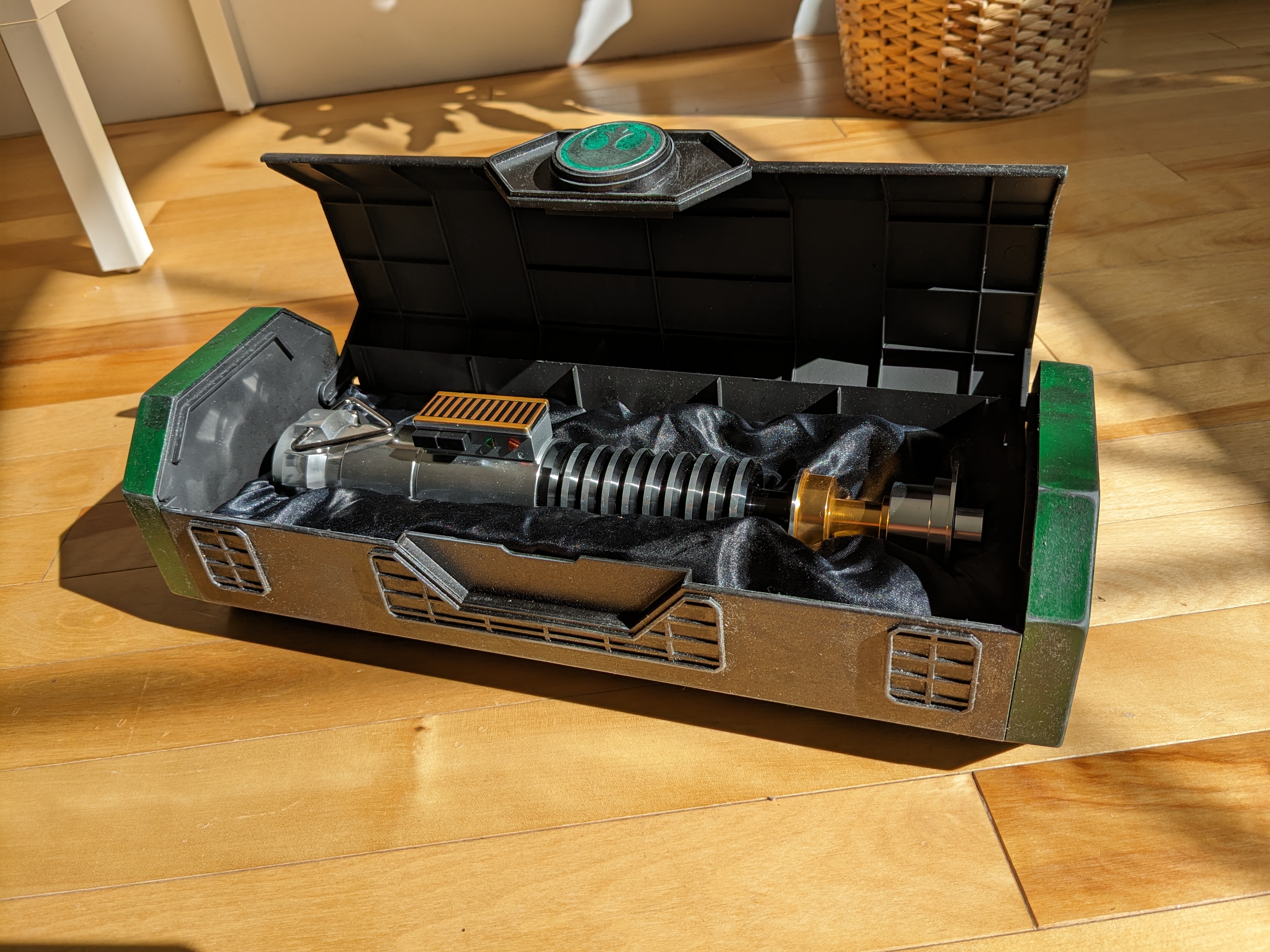 Replacement Tray for the Galaxy's Edge Luke's Return of the Jedi Legacy Lightsaber Case. — miniatura 4