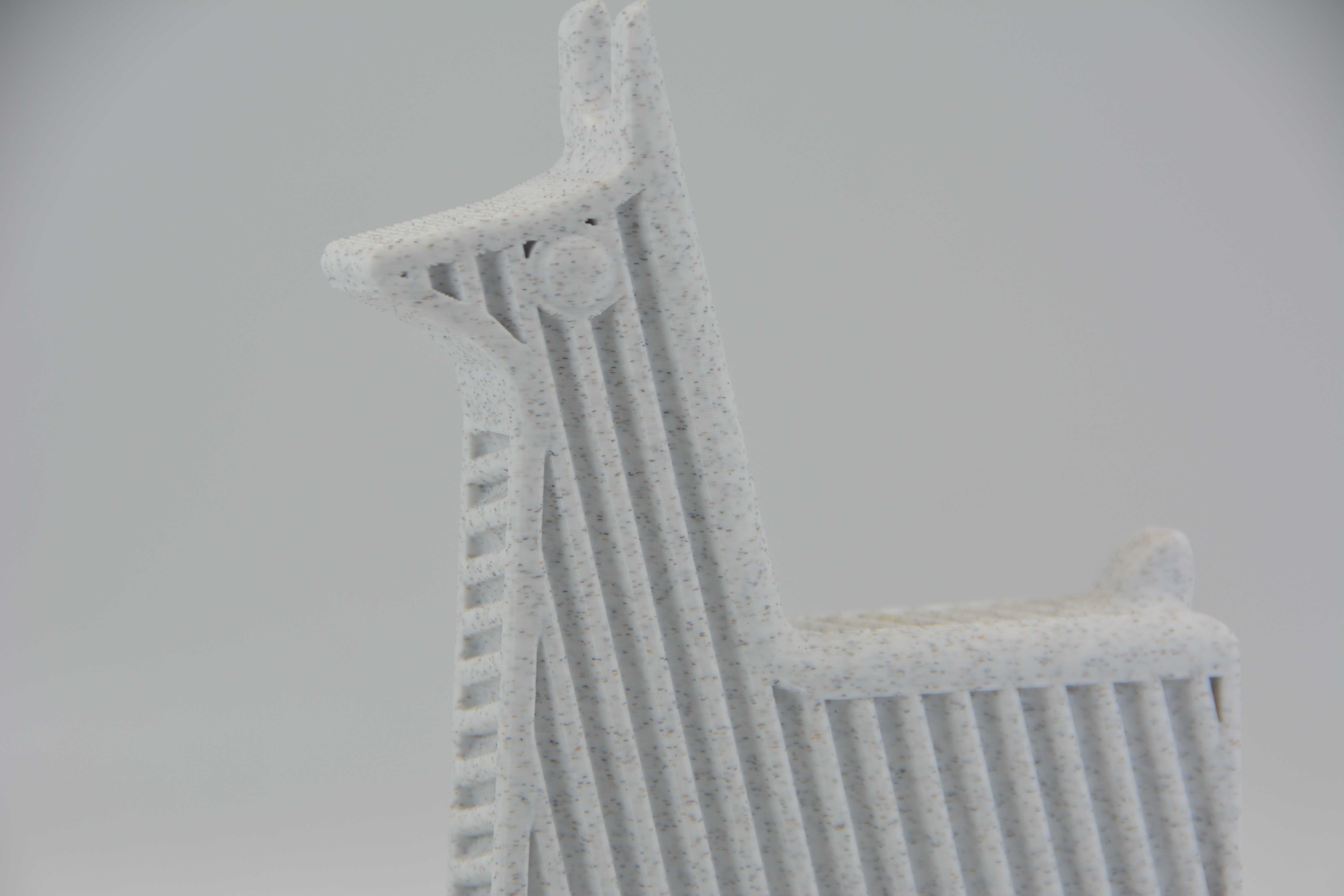 Miniatura 5 do modelo 3D Llama Decorative Model