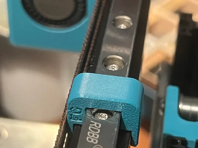 MGN9 center guide for 1515 extrusion