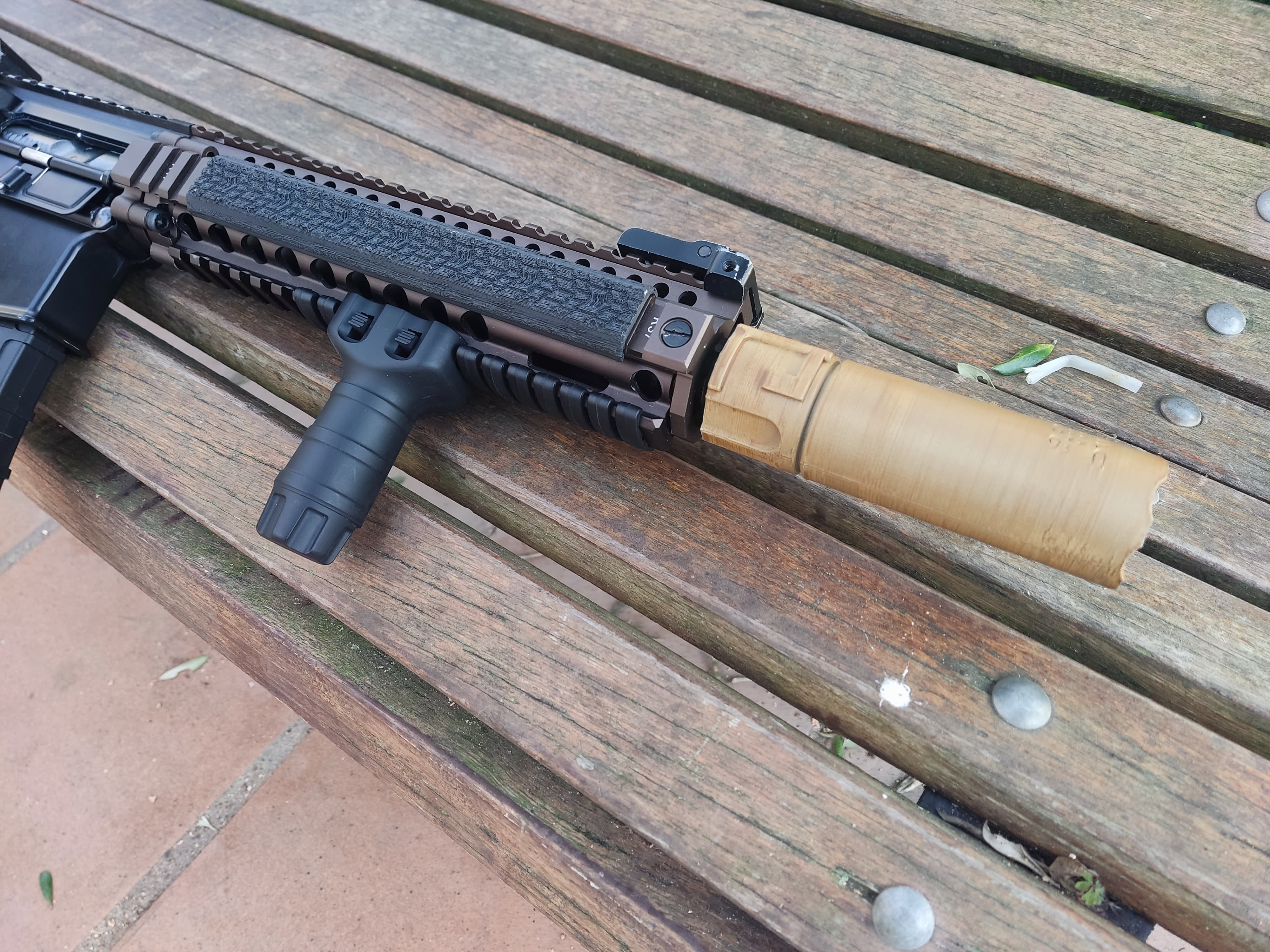 SUREFIRE SOCOM556-MINI 2 SILENCER Airsoft