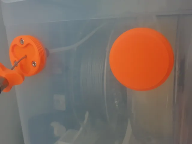 Drybox-Sockets for magnetically coupled PTFE Tubes
