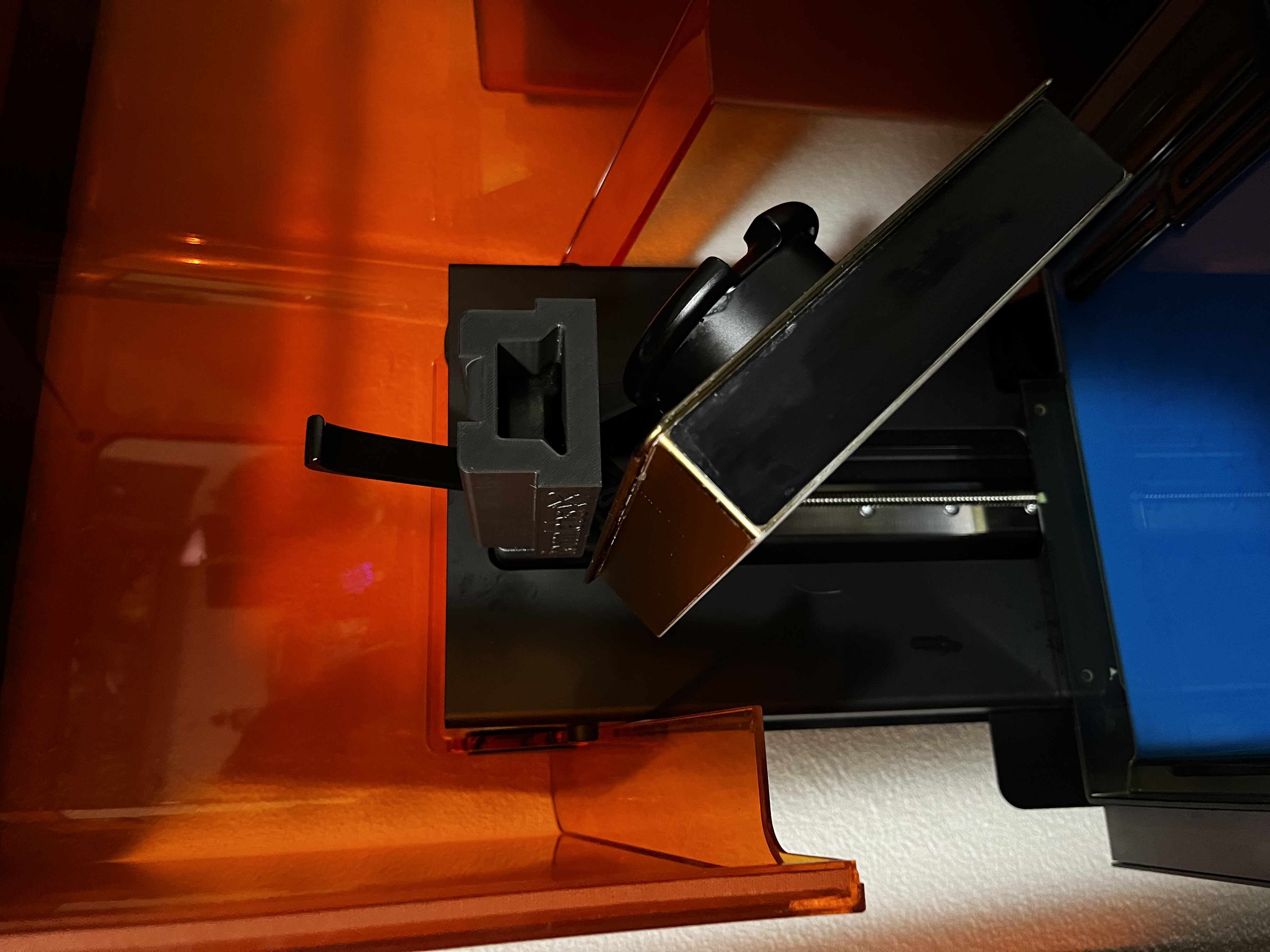 Formlabs Form 2 & 3 Drip Hanger — thumbnail 8