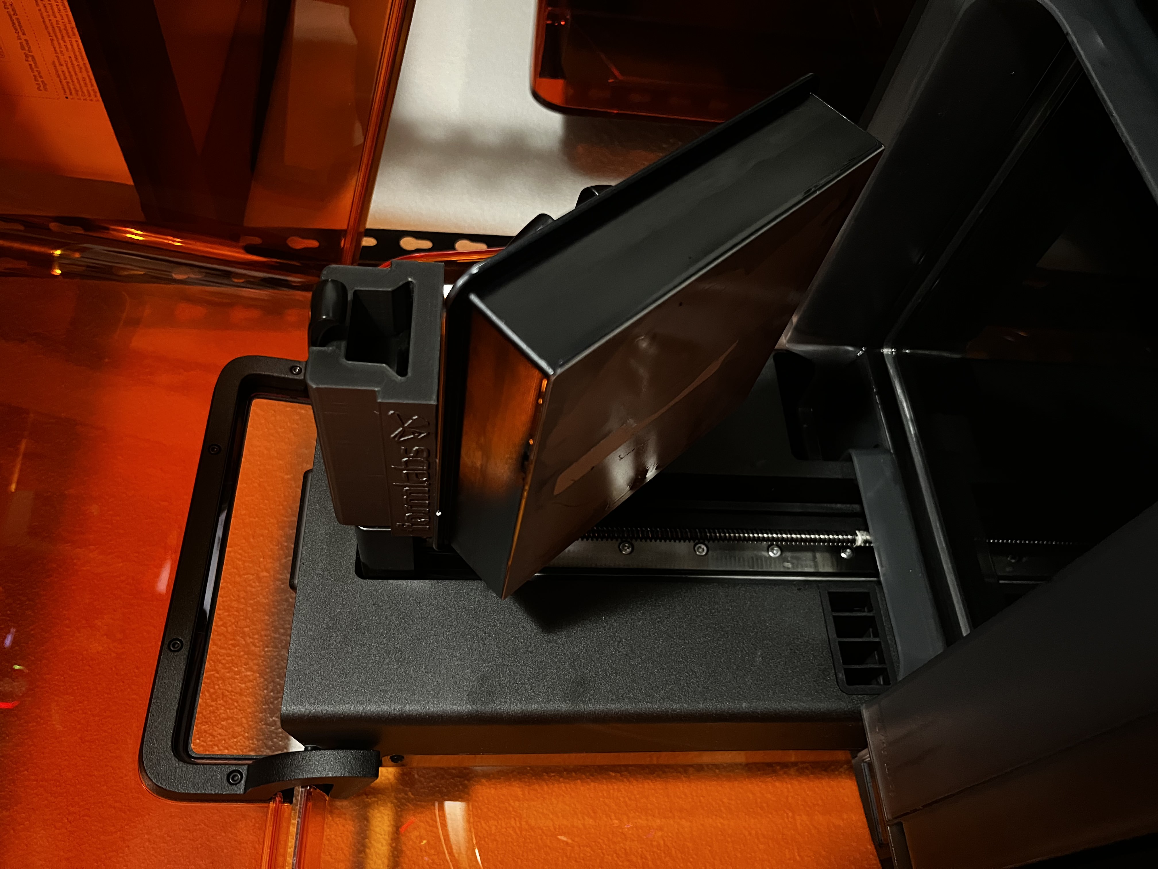 Formlabs Form 2 & 3 Drip Hanger