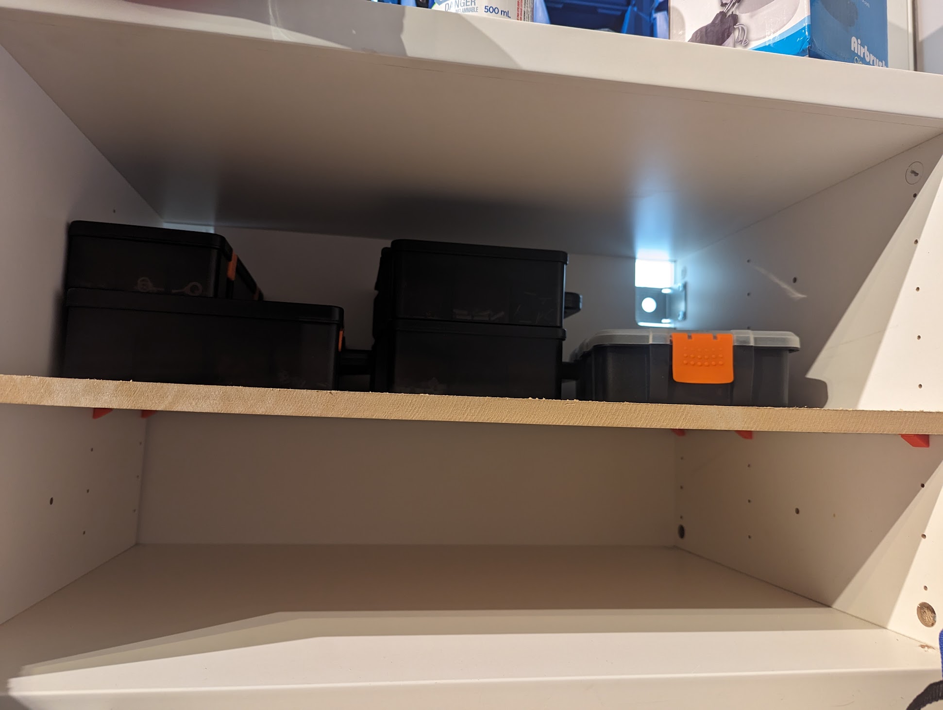 Ikea Besta Shelf Pin by Polar Bird Industries Download free STL model