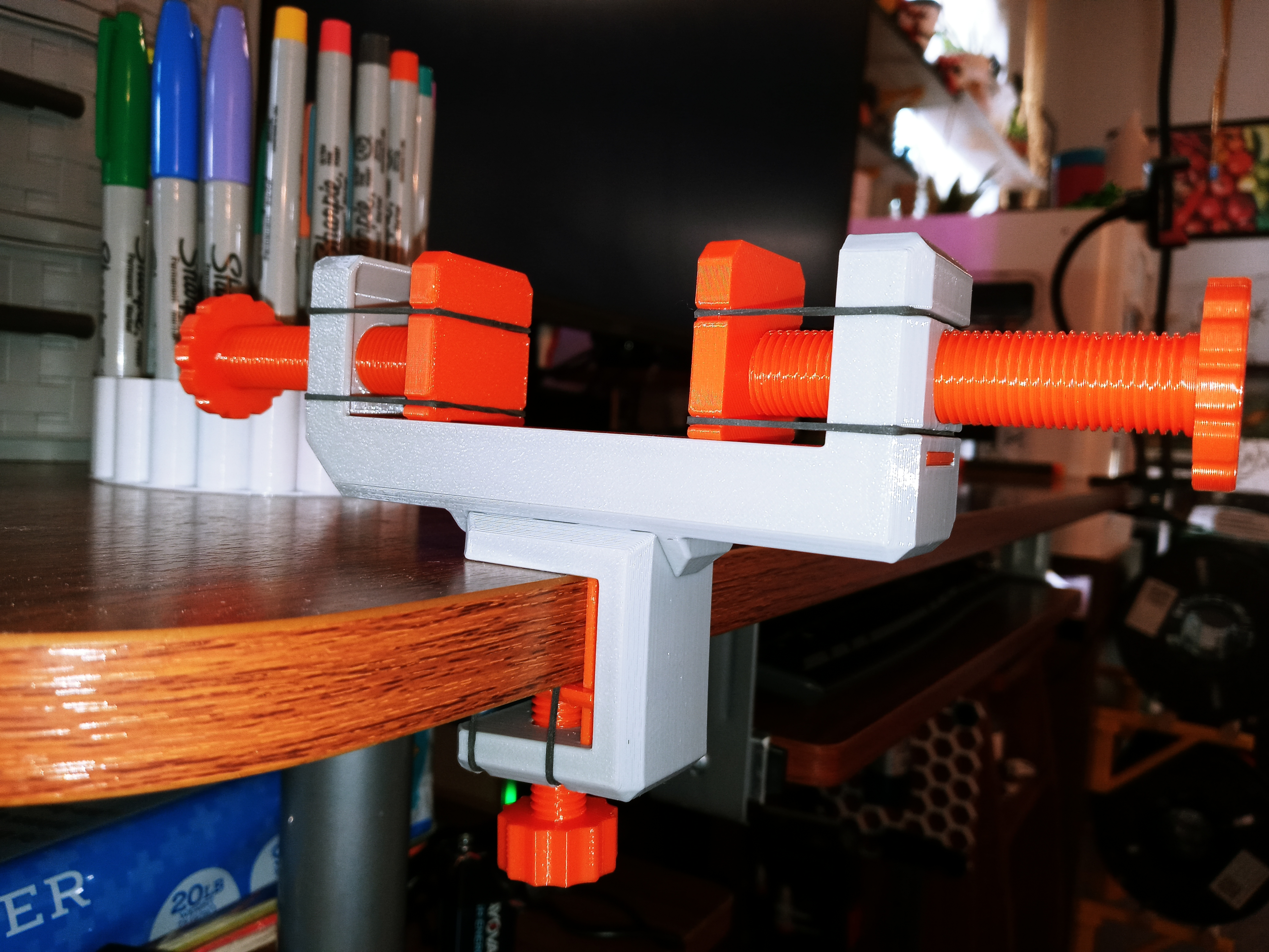 Desk Vice & C-Clamp (Support/Hardware Free) — thumbnail 9