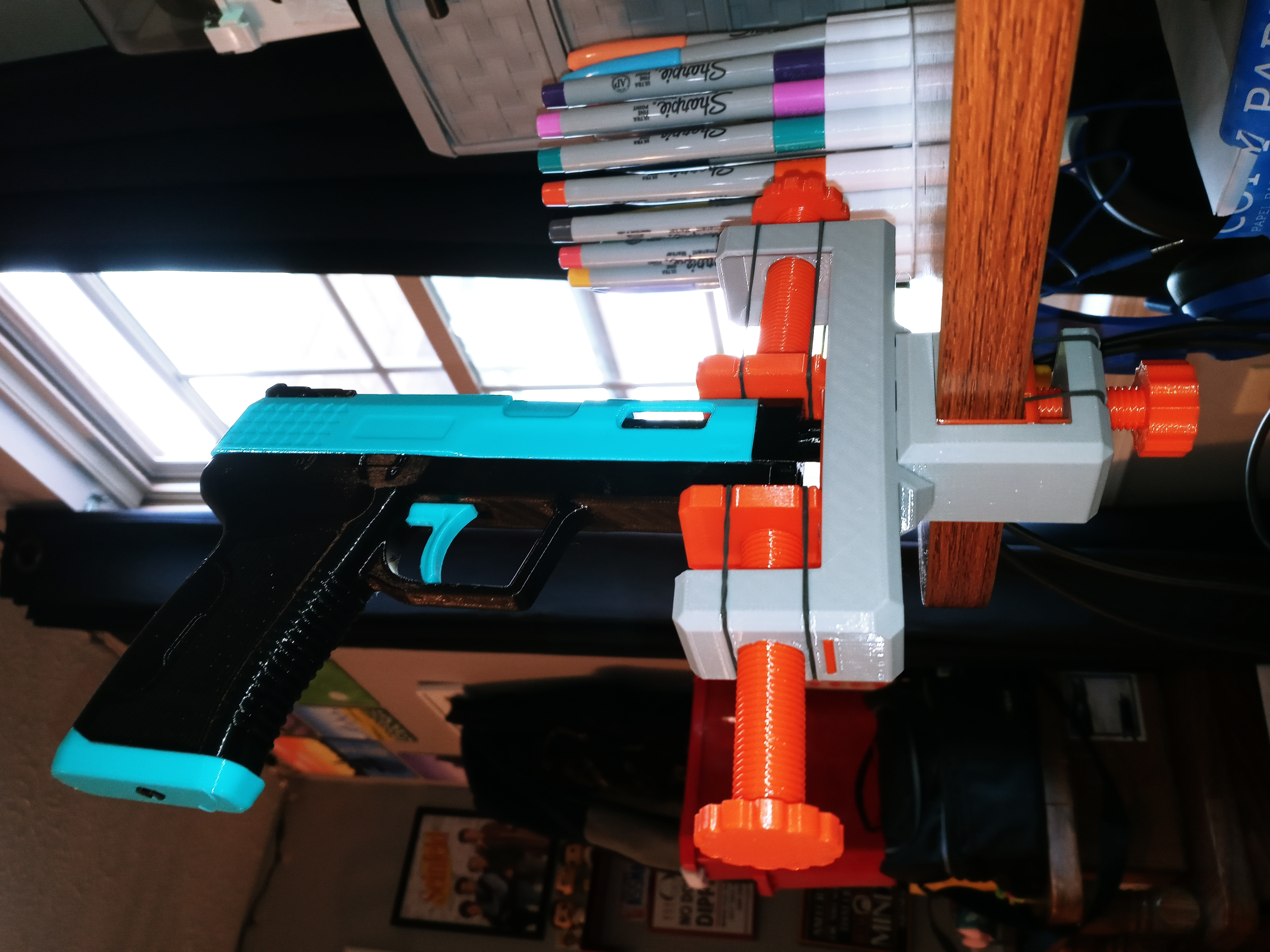 Desk Vice & C-Clamp (Support/Hardware Free) — thumbnail 2