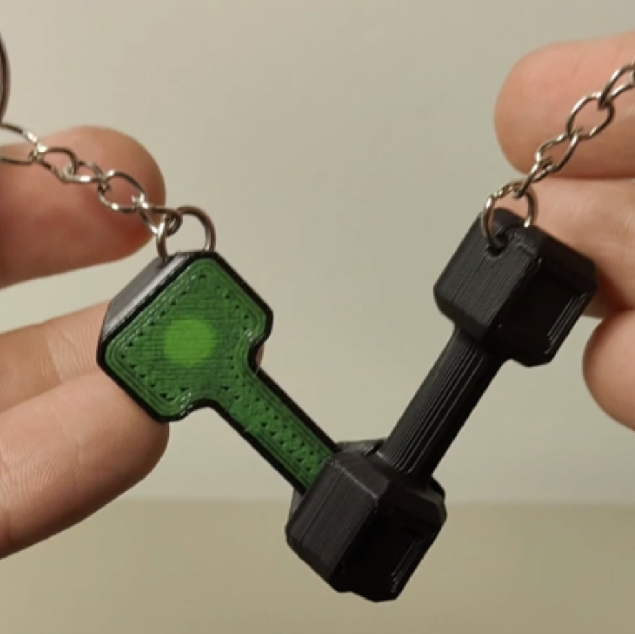 DUMBBELL KEYCHAIN — thumbnail 3