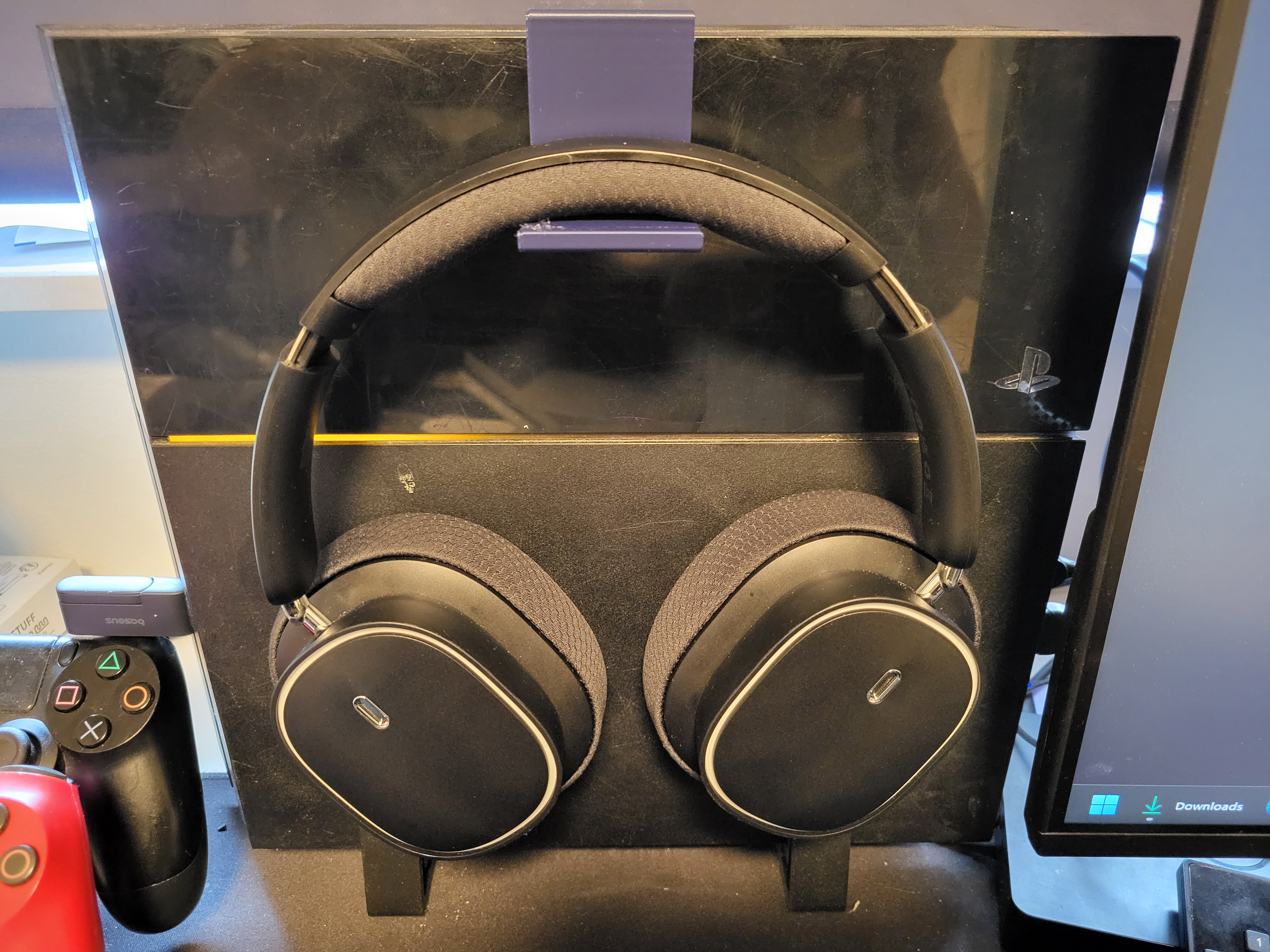 PS4 Fat Headphone Hanger