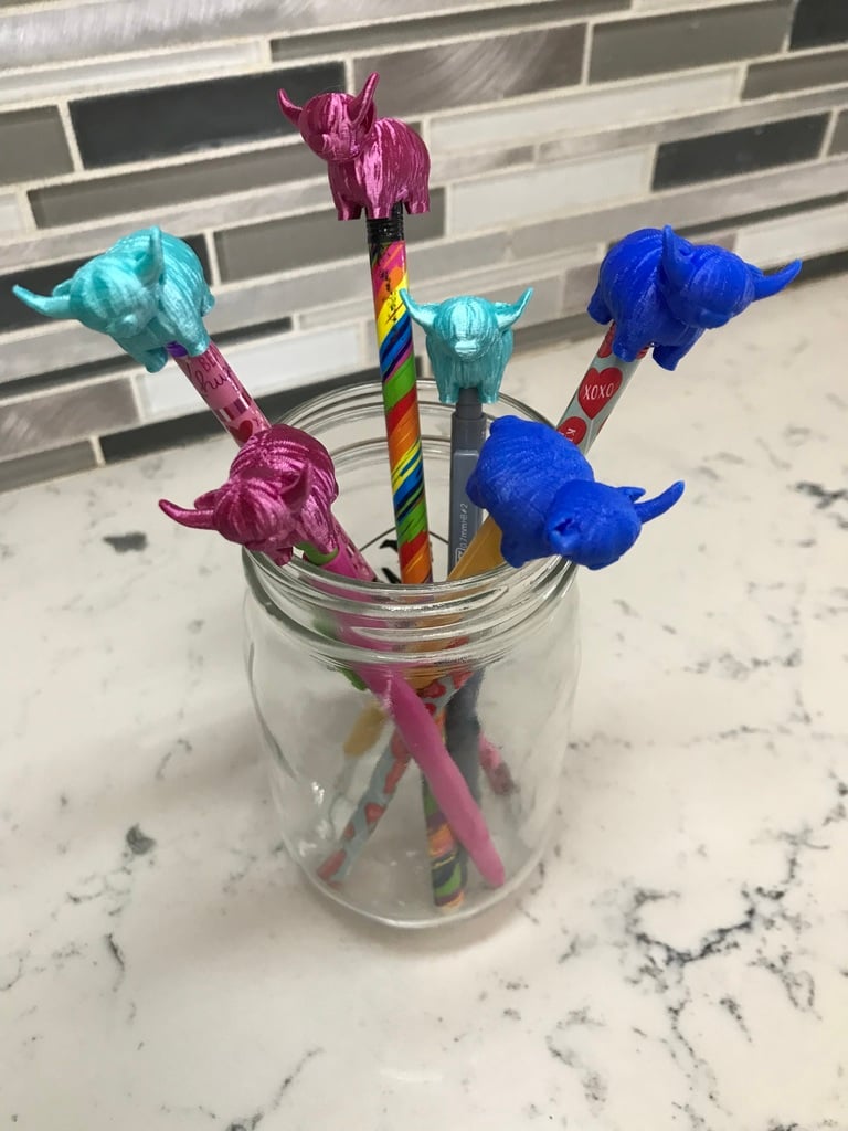 Highland Cow Pencil Topper