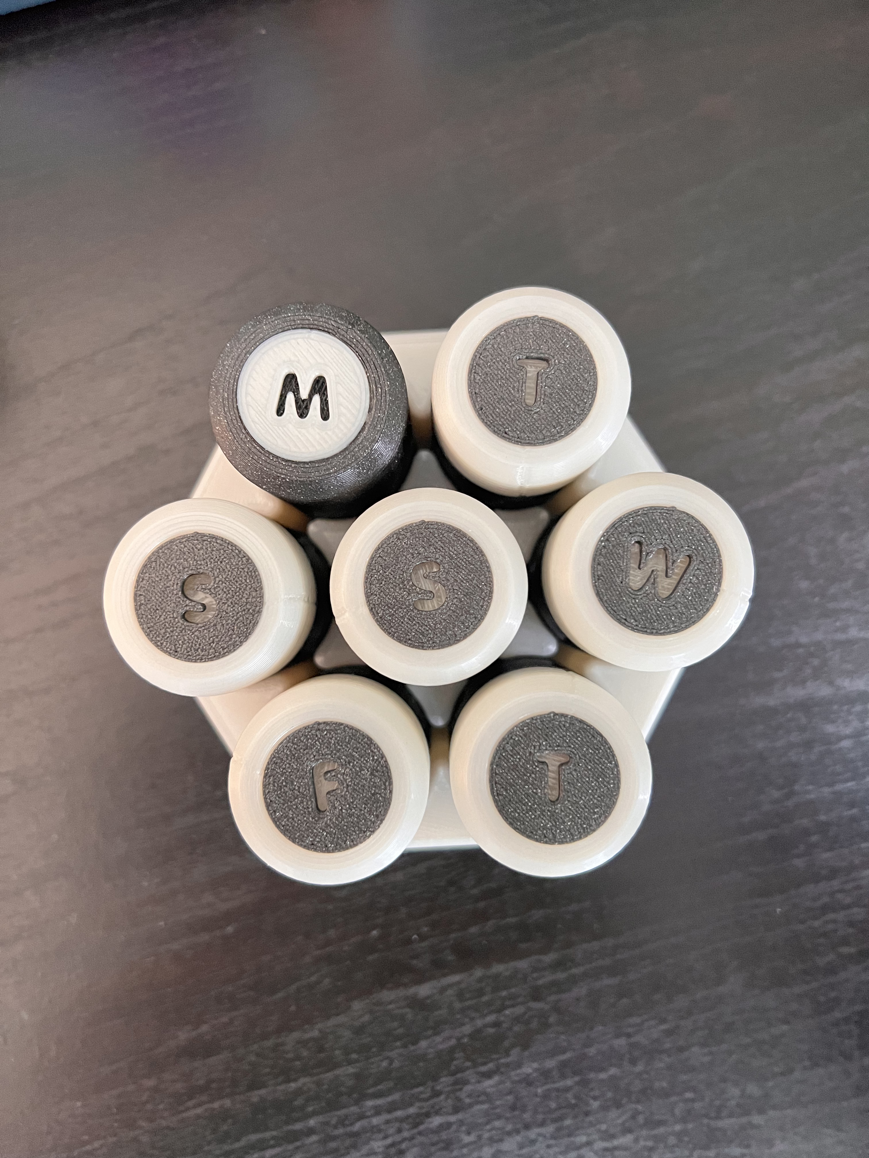 Pill Pods: 7 Day Tray + Letter Tags